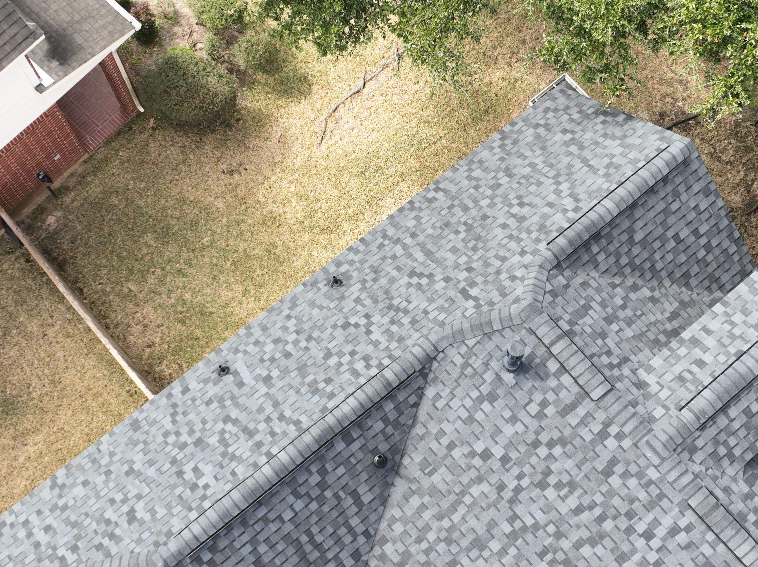 SureStart PLUS 4-STAR Warranty Fully covers materials, labor, tear-off and disposal expenses in years 1-50. by Roof Concepts Construction