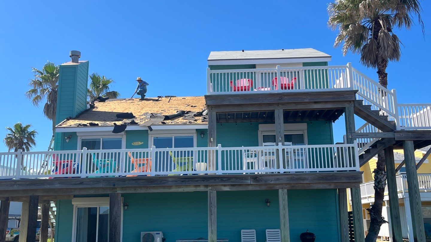 Port A Exterior by Bayfront Roofing and Construction