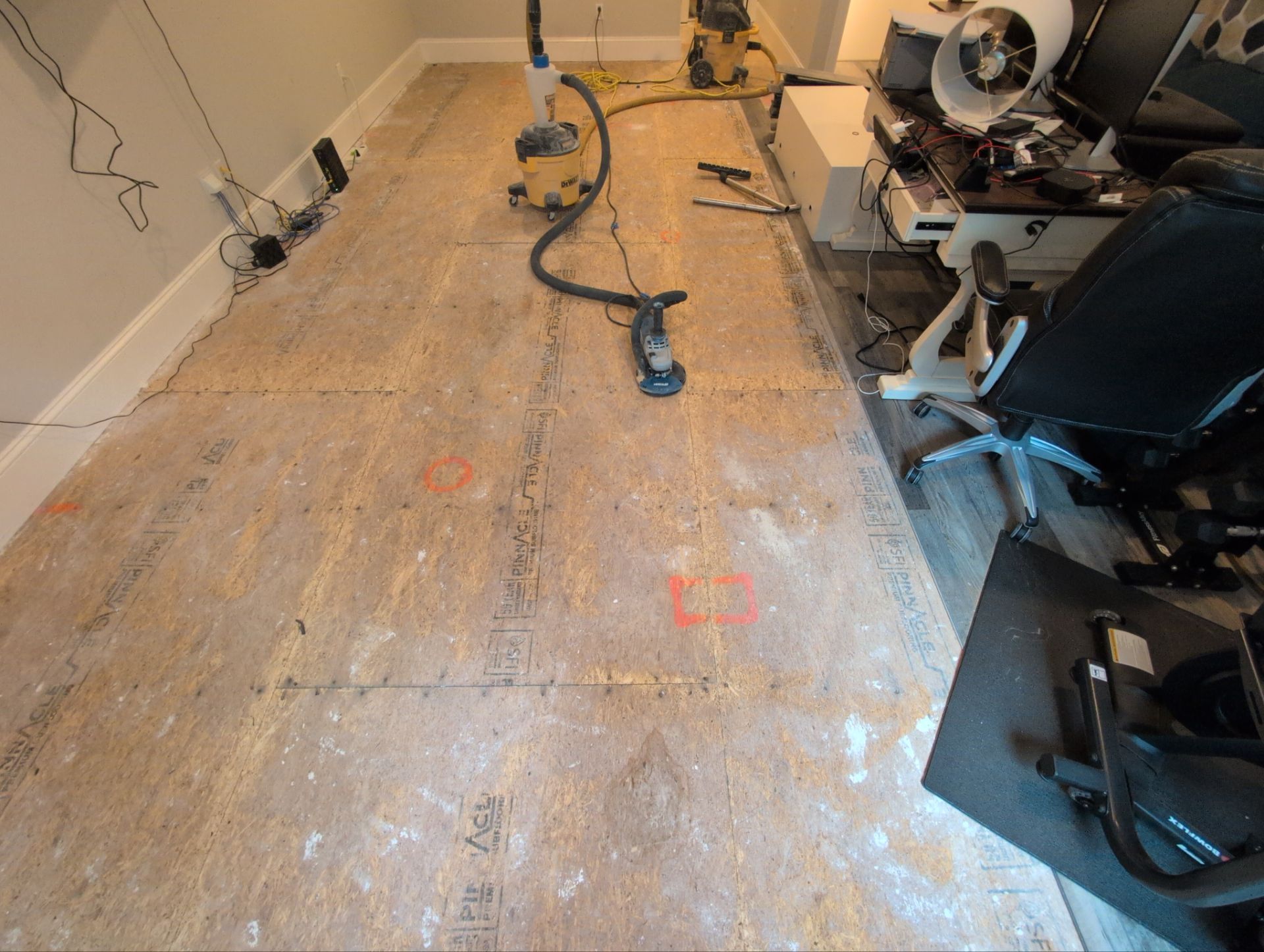 Flooring Repairs & Installation In Ponte Vedra by Axtra Hand