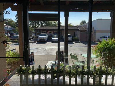  Noland’s Cake Shop