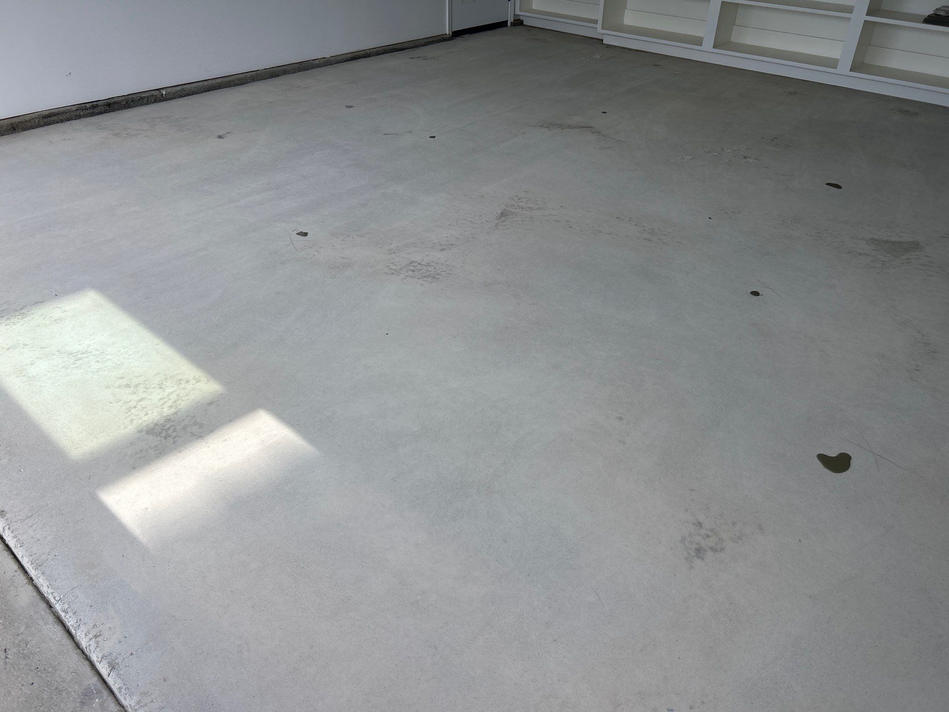 Feather Gray Polyurea Garage Floor Coating in Paso Robles by MGP Coatings