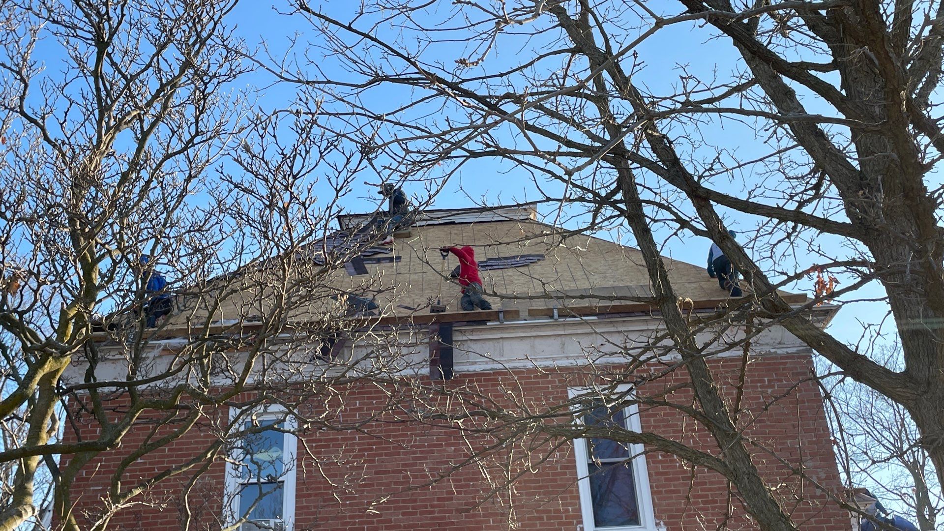 Roof Replacement using CertainTeed Landmark by 180 Contractors