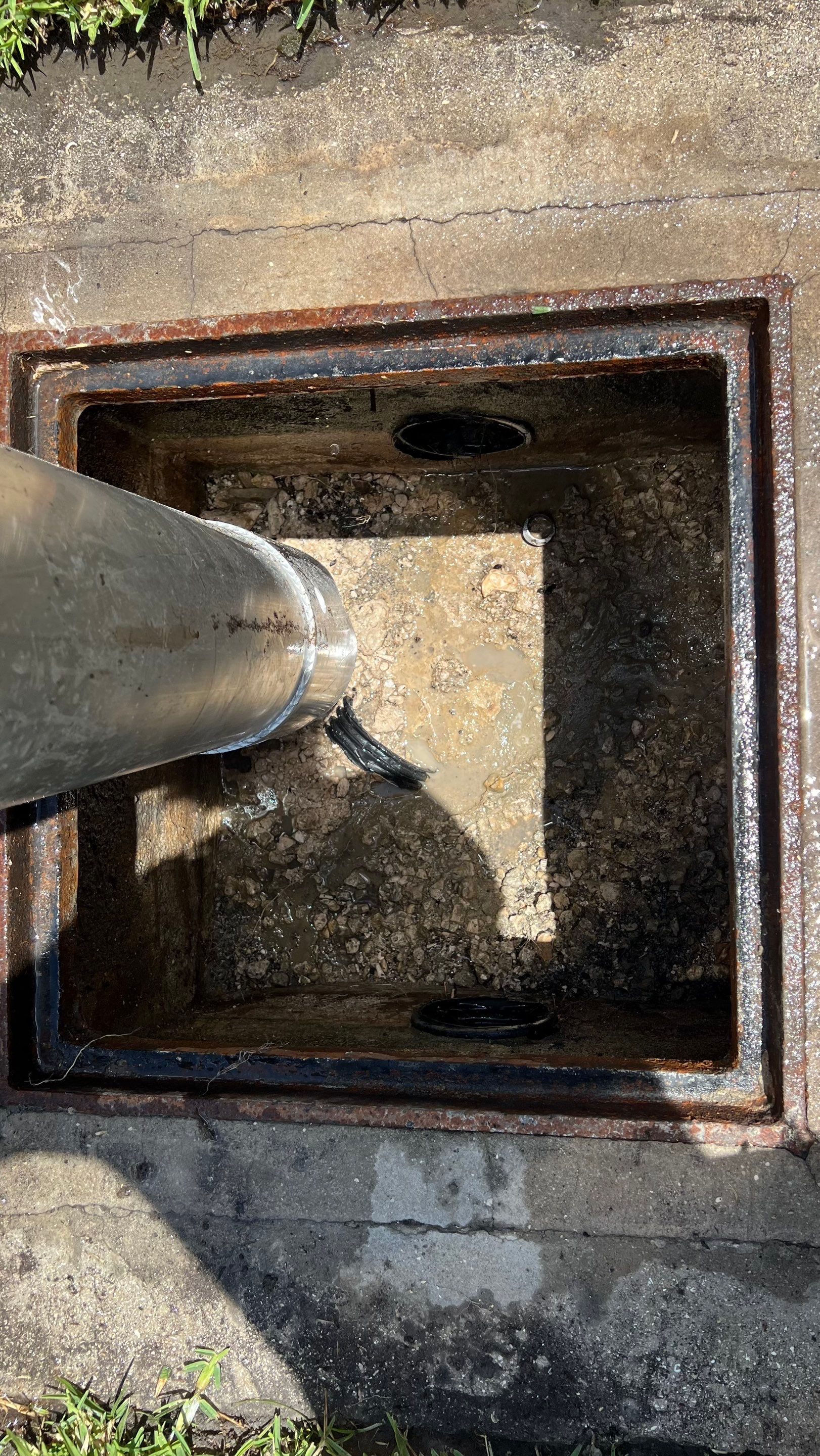 Naples Condo Catch Basin Cleaning by APS Power & Water