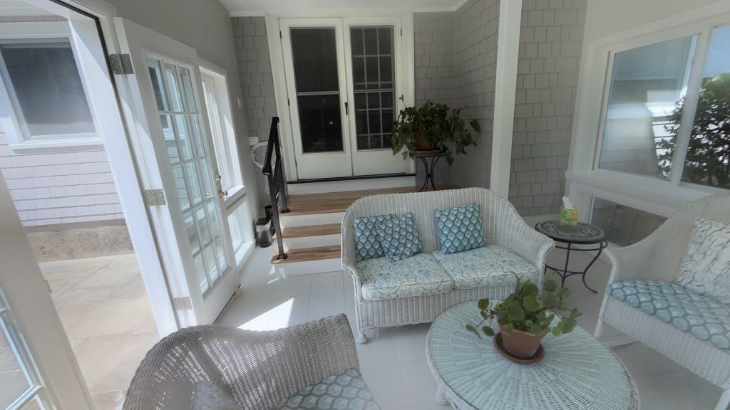New Sunroom in Lexington, MA by Us Propaint And Renovation