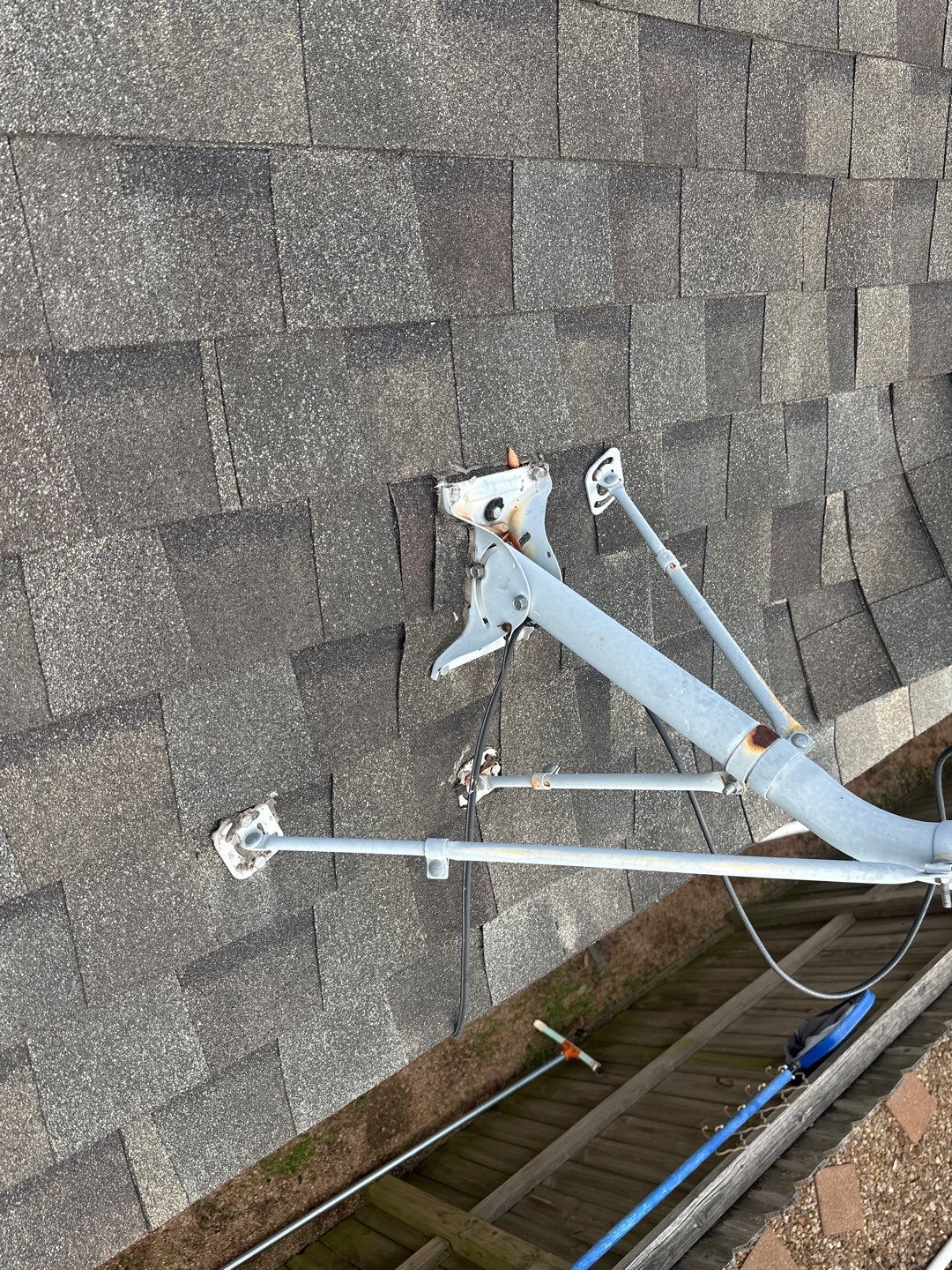Residential Roofing Installation using Owen's Corning Duration (Lifetime) Shingles by Roof Repair Company
