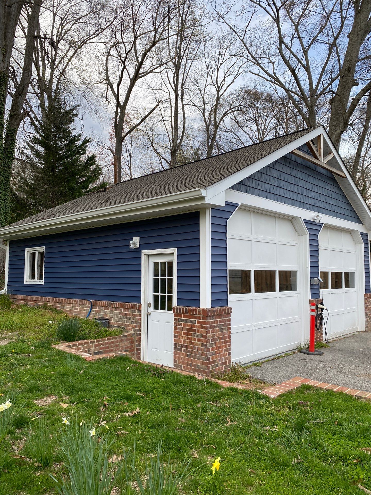 Siding replacement by Real1Construction