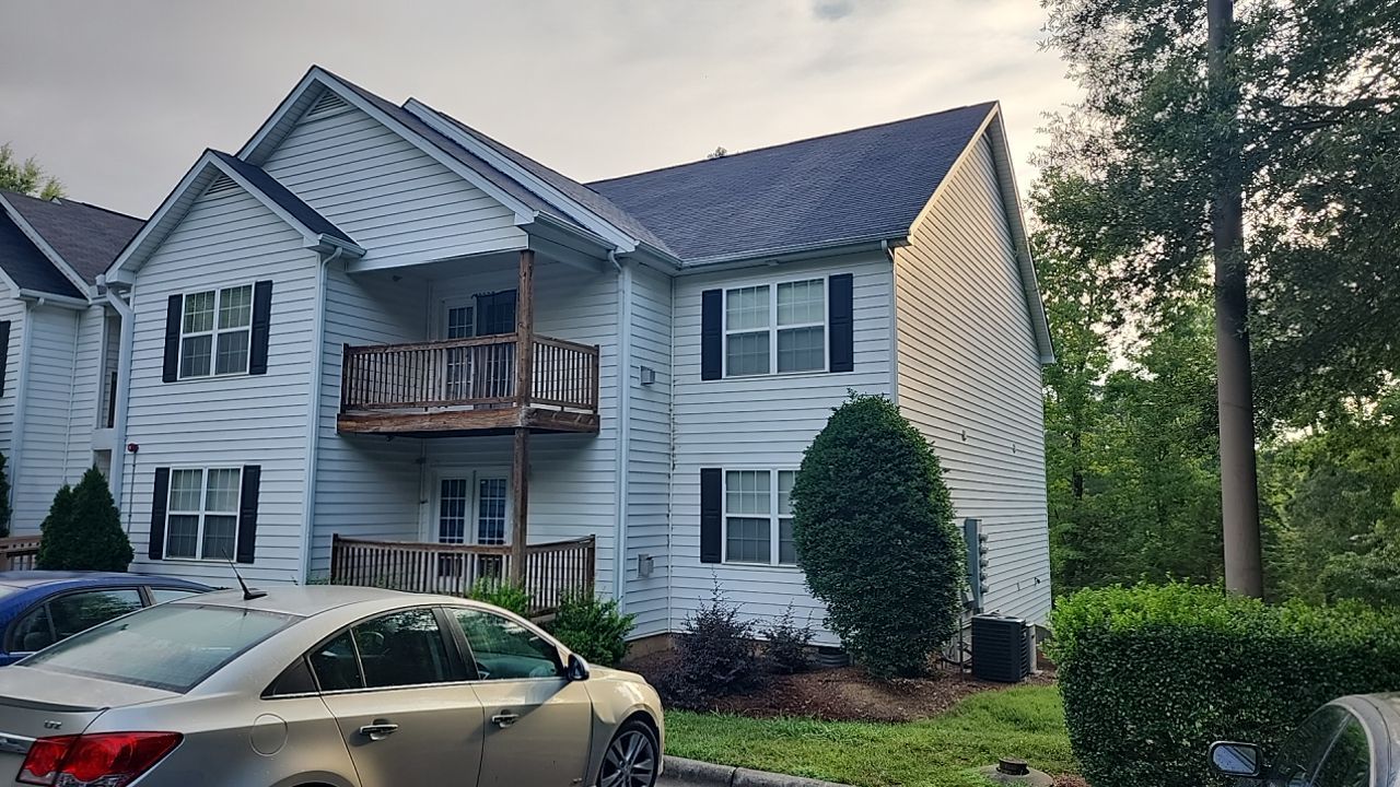 Appartment cleaning by Power Wash Masters LLC
