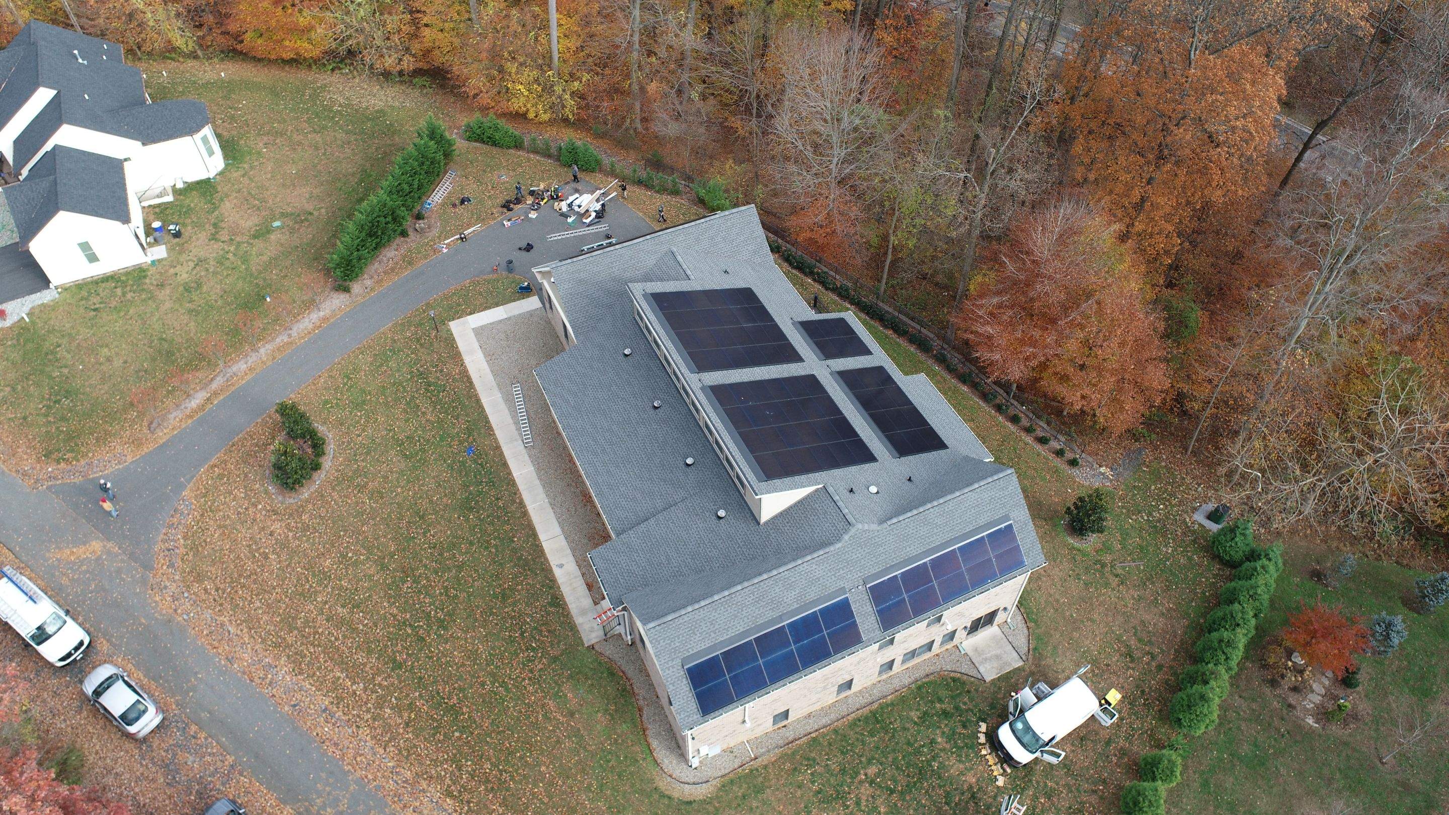 Solar Roof using GAF Decotech integrated panels by American Home Contractors