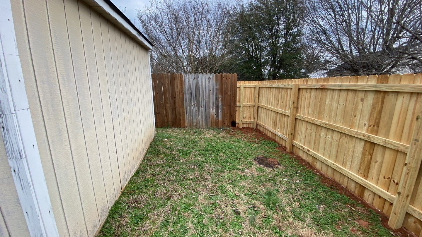 Fence using Wood Sealant by DuraSeal