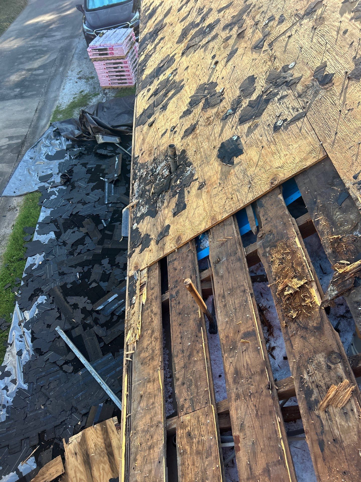 Residential Roofing Repair using Owen's Corning Duration (Lifetime) Shingles by Roof Repair Company