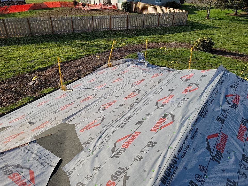 Residential Re-Roof in Lebanon Oregon by Orezona Building & Roofing Company, Inc.