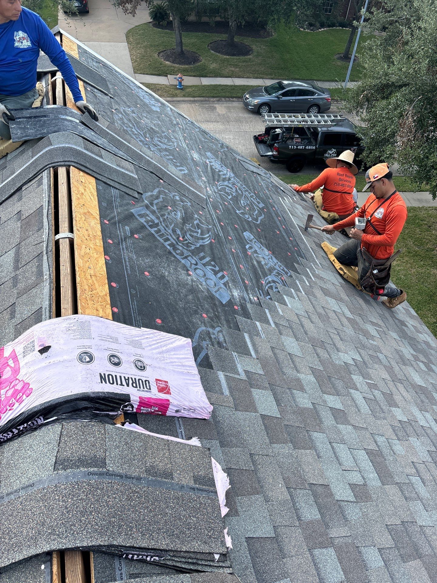Residential Roofing Installation using Owen's Corning Duration (Lifetime) Shingles by Roof Repair Company