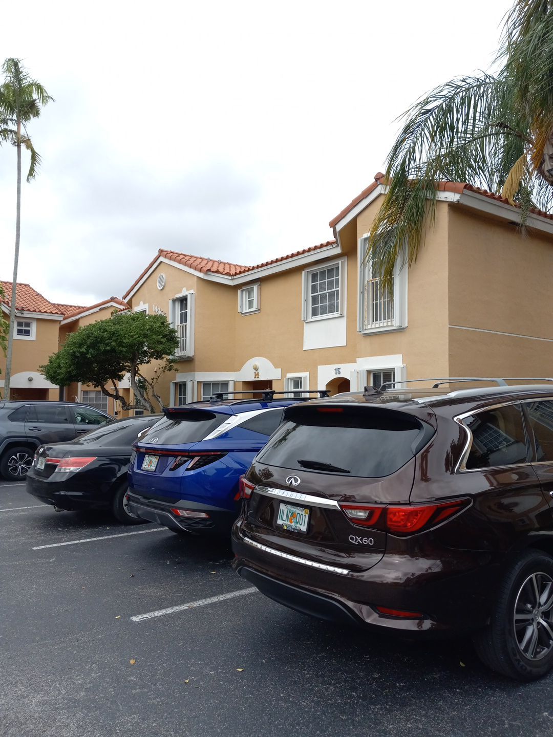 SIENNA VILLAS CONDO BLDG 14355 by Souffront Construction & Engineering