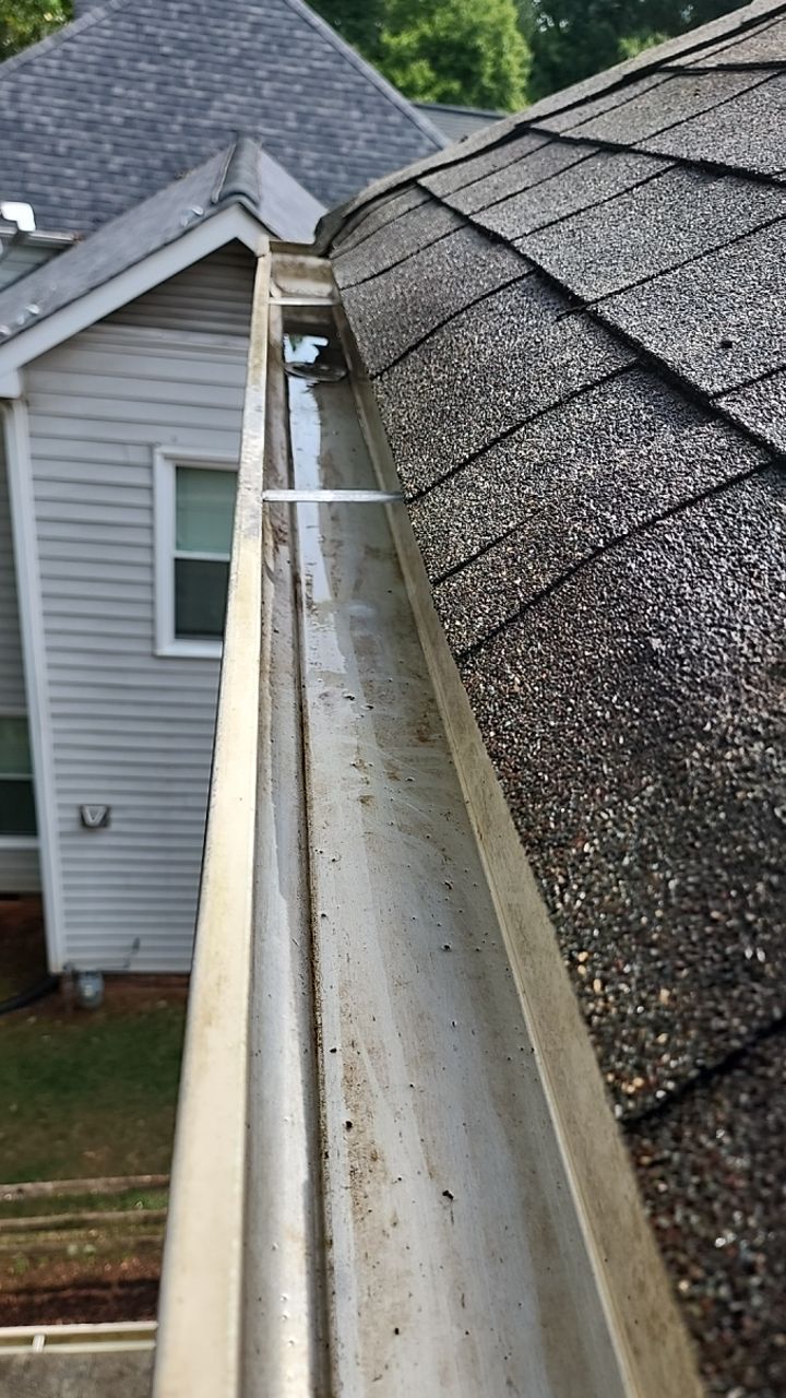 House Wash using cleaner by G&H Home Tech Pros LLC