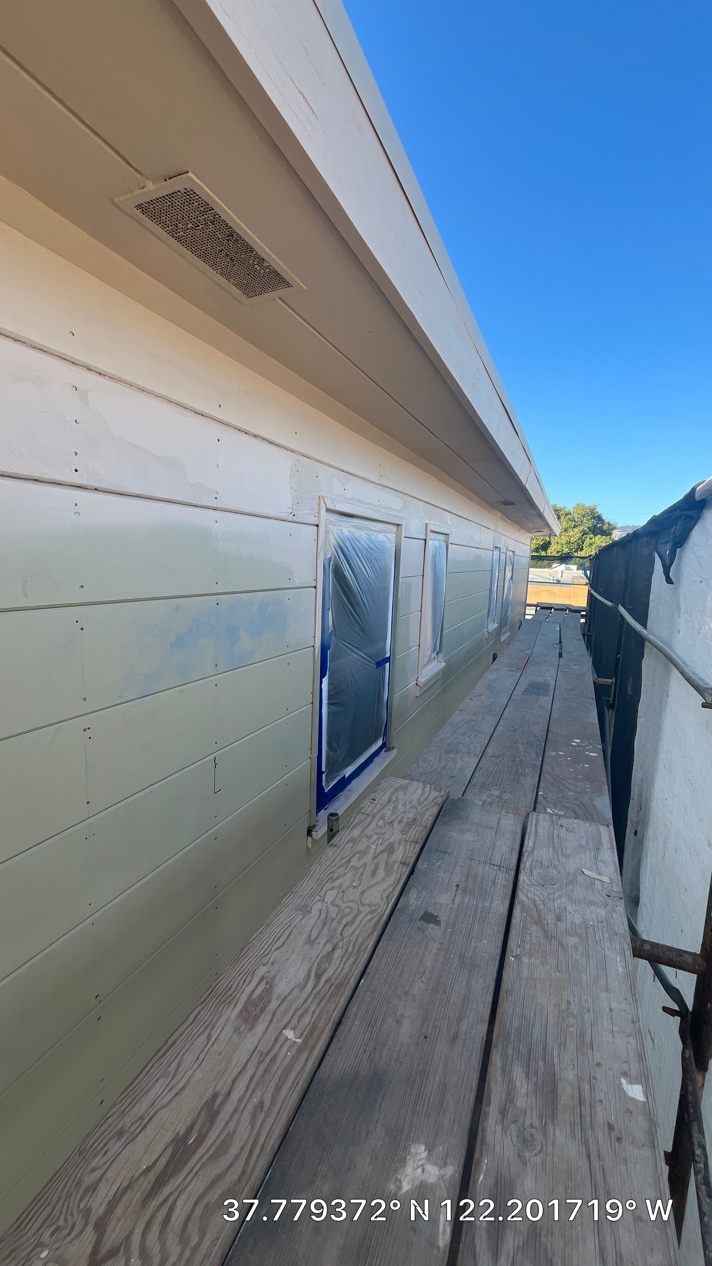 Exterior Painting using Sherwin-Williams  by Herrera’s Bay Area Painting inc.