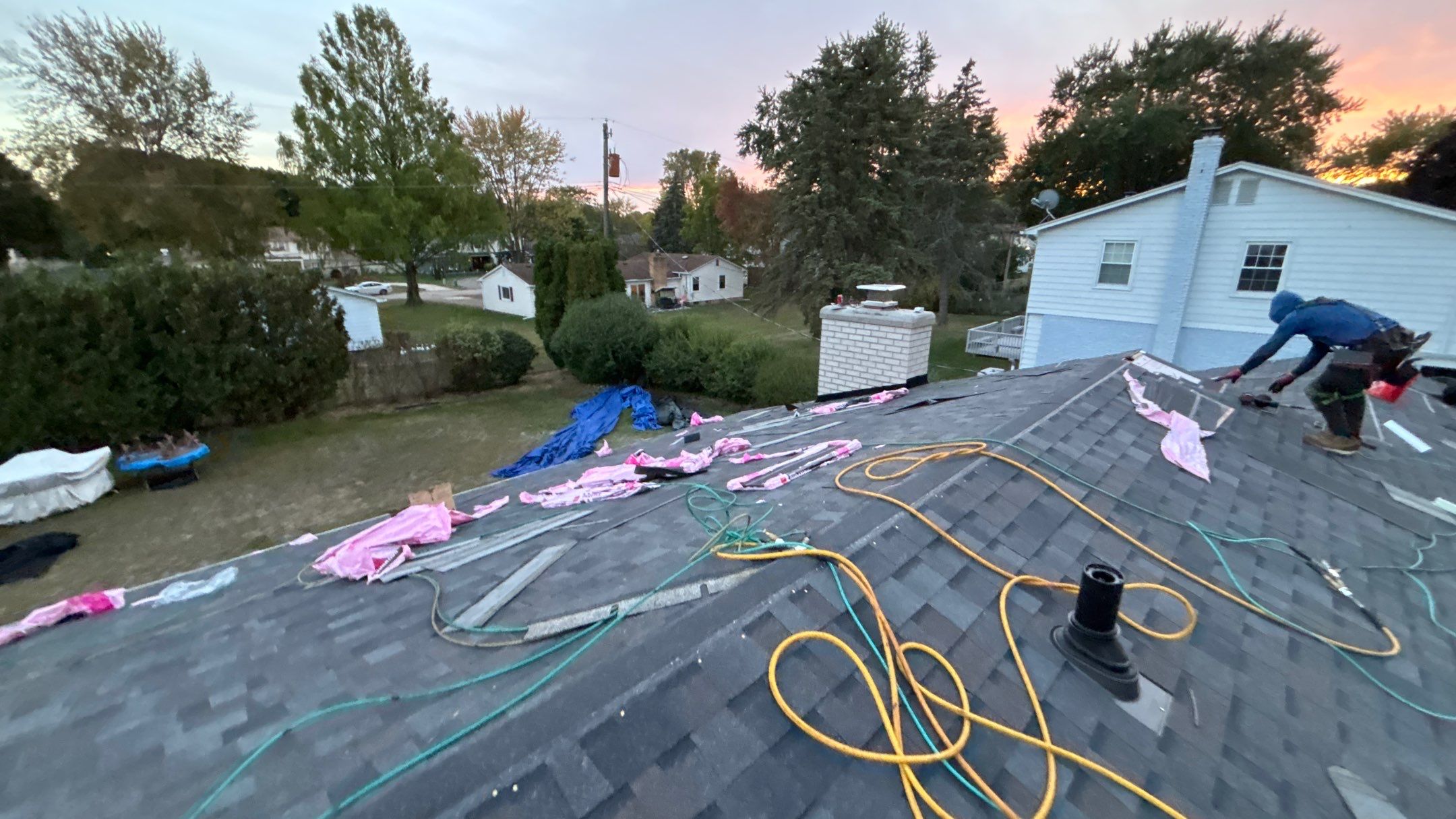 Roof Replacement using Owens Corning Williamsburg Grey by 180 Contractors