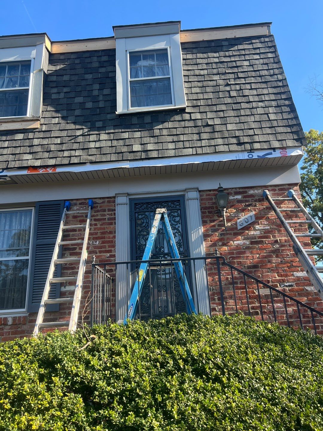 Arlington: Residential Roof Replacement with CertainTeed Landmark Pro in Max Def Georgetown Gray by RM Banning, Inc.