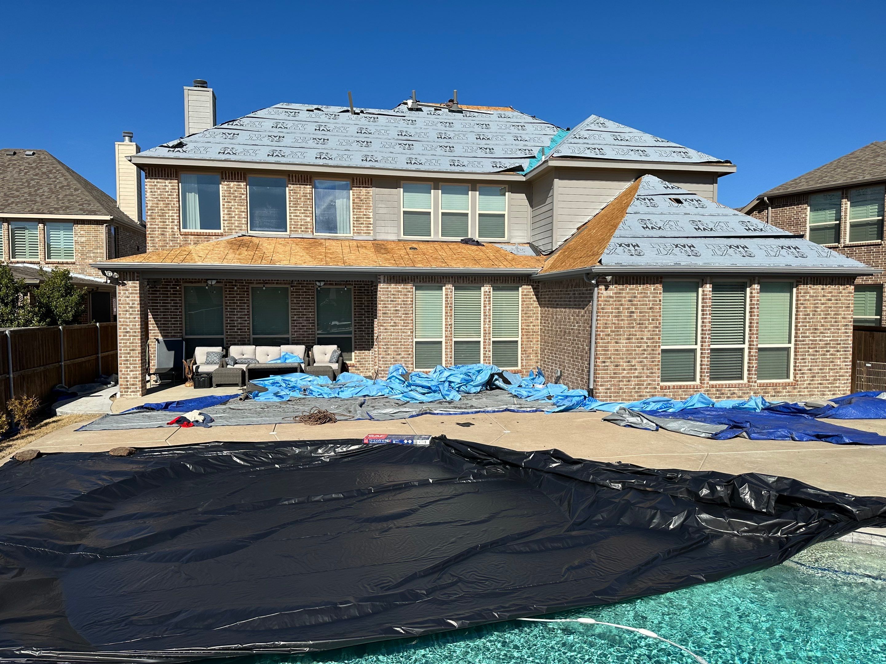 GAF HDZ - Weathered Wood by Elite Roofing LLC