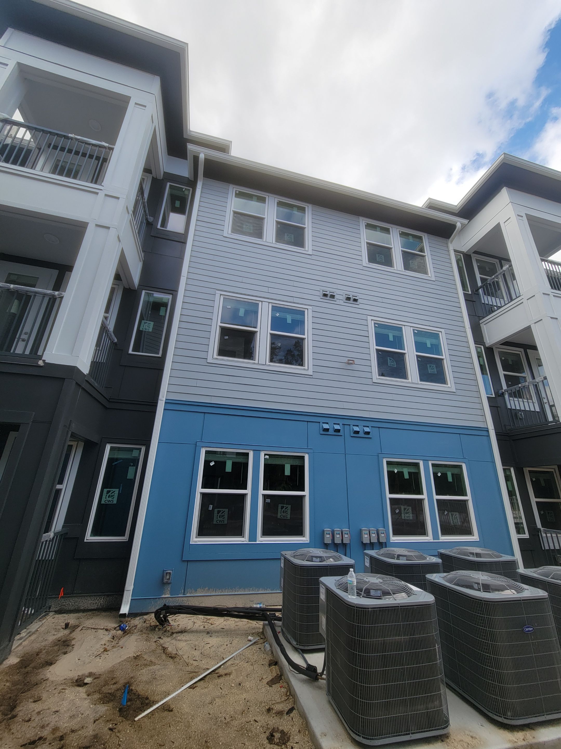 7-Inch Seamless Gutters for Large Roofs in Daytona Beach FL by Gutter Professors