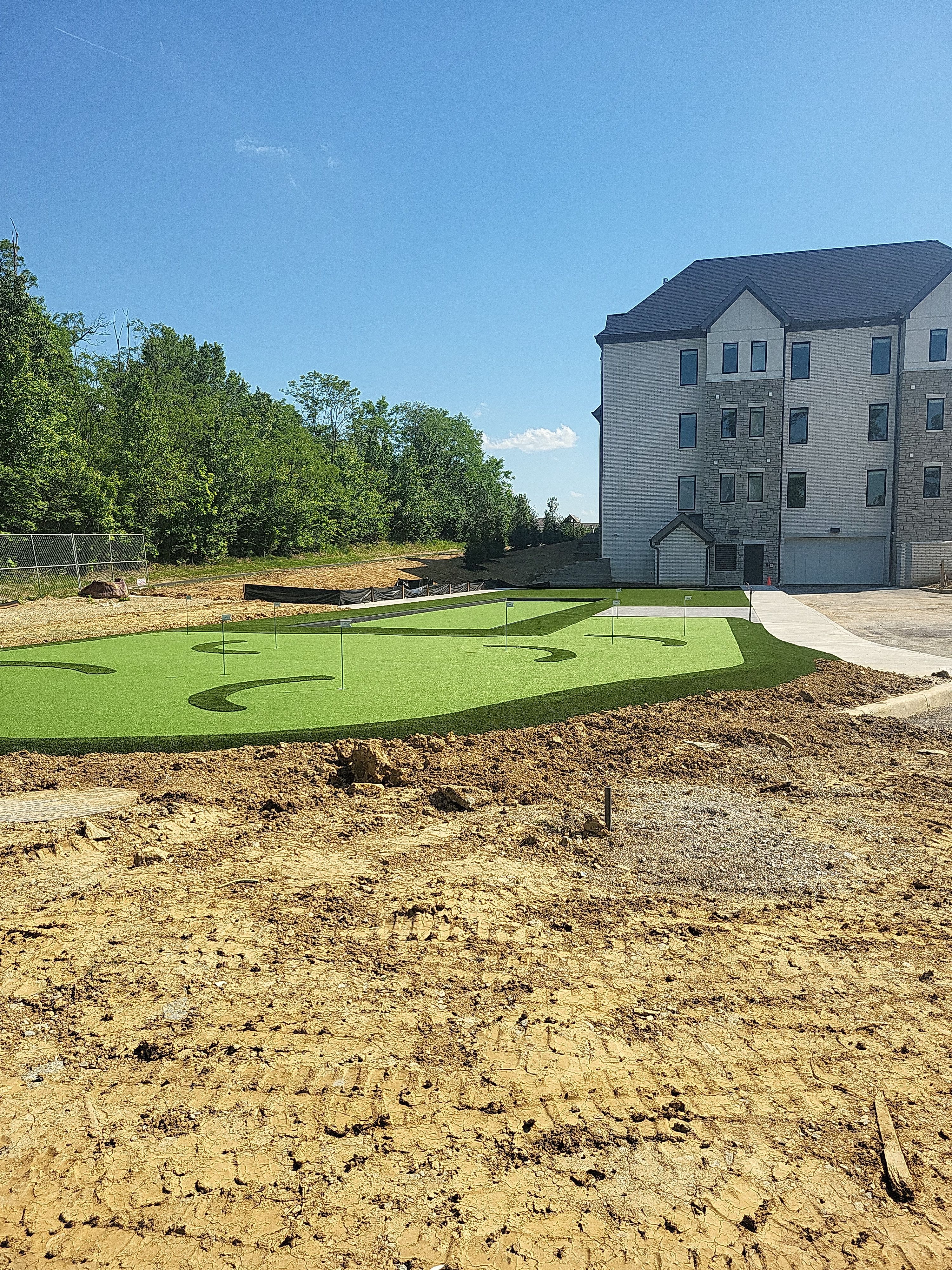 Trillium Senior Living Amenities by Southwest Greens Midwest