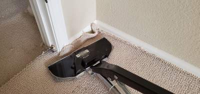 Carpet Re-stretch & Cleaning before House Listing