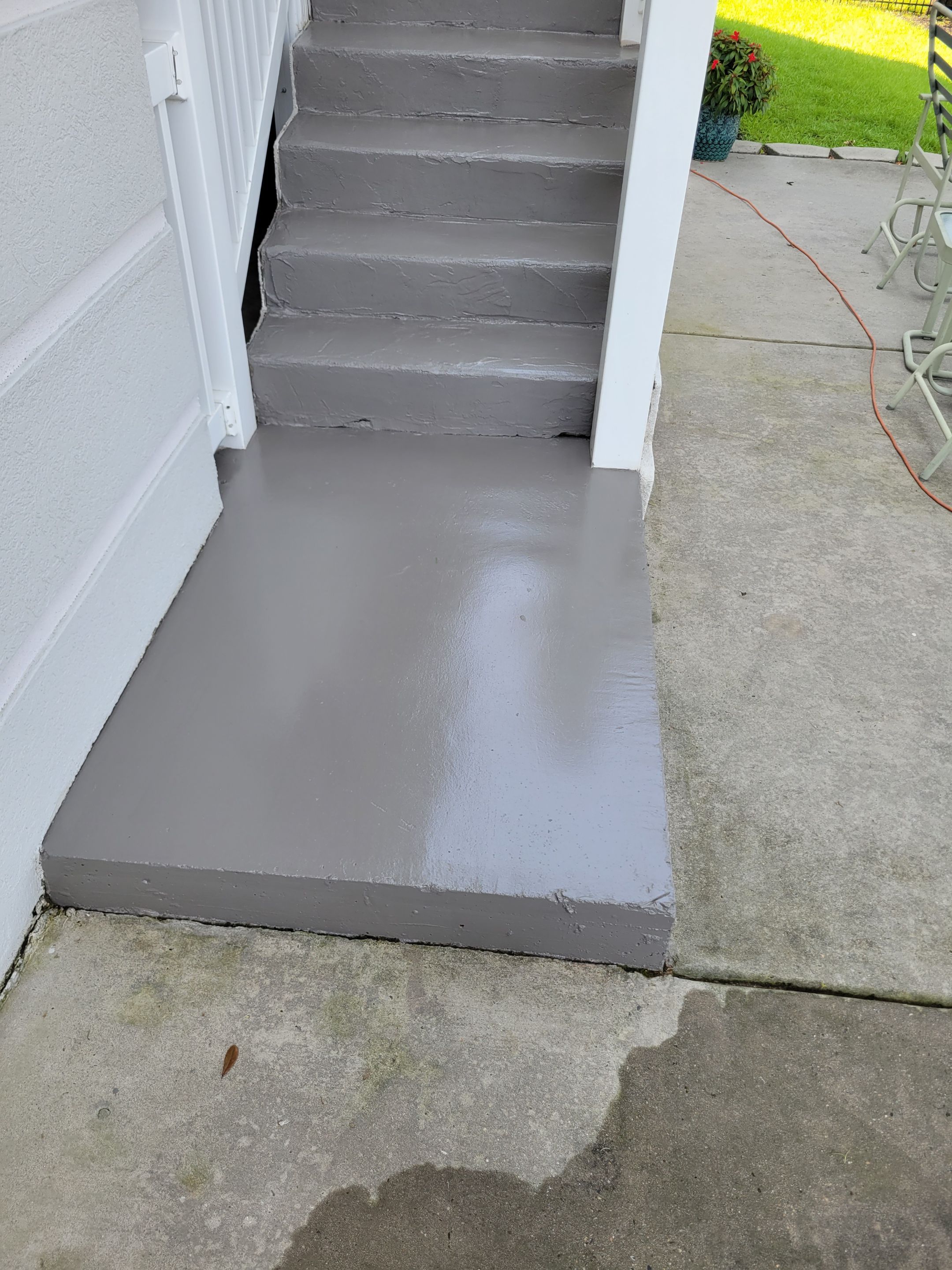 Concrete using AcryFin by DuraSeal