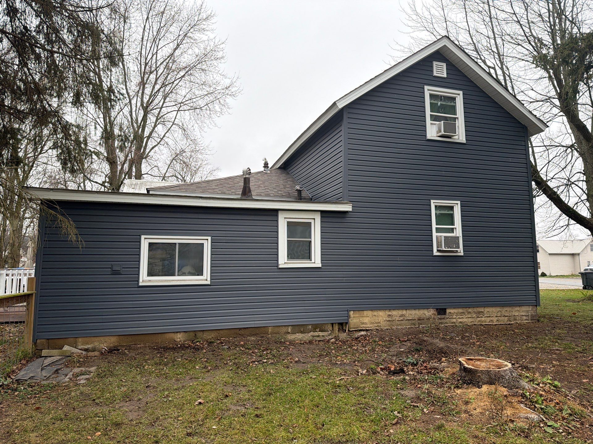 Lakeview - Siding Replacement by Nitro Roofing and Construction