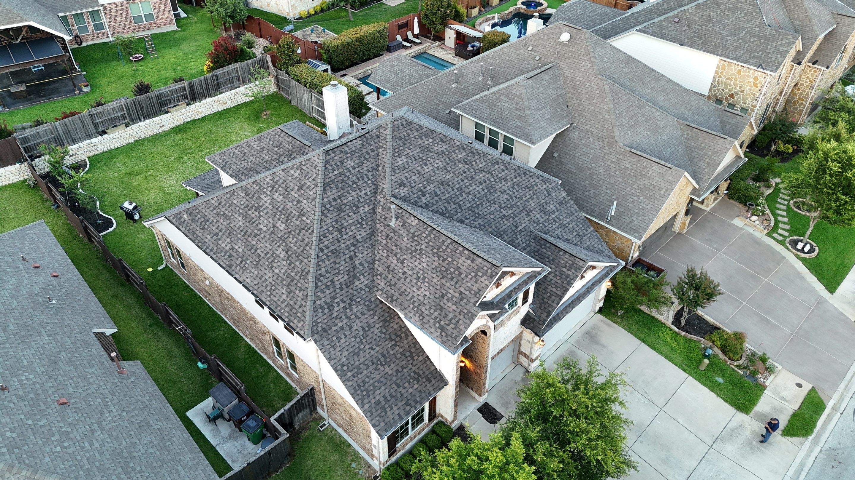 Driftshake Shingles by Perennial Roofing 