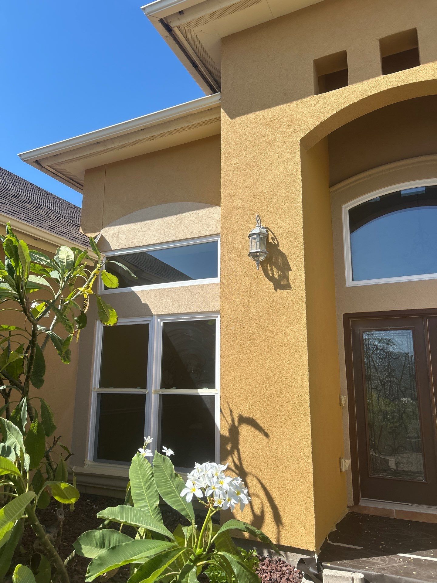 Stucco Problems in Paradise  by Bayfront Roofing and Construction