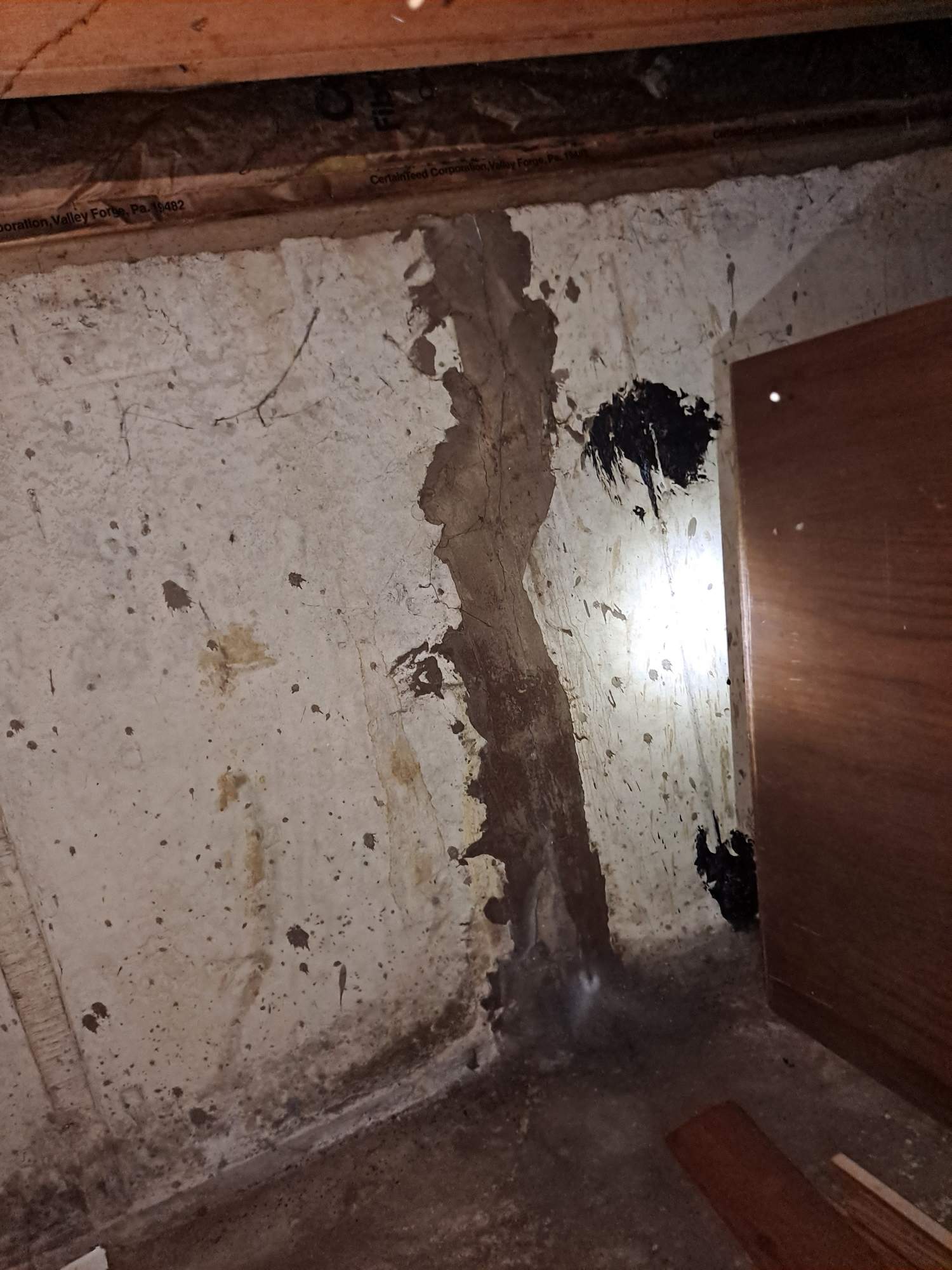 Foundation Crack Injection ā Crawl Space by Allied Water Services