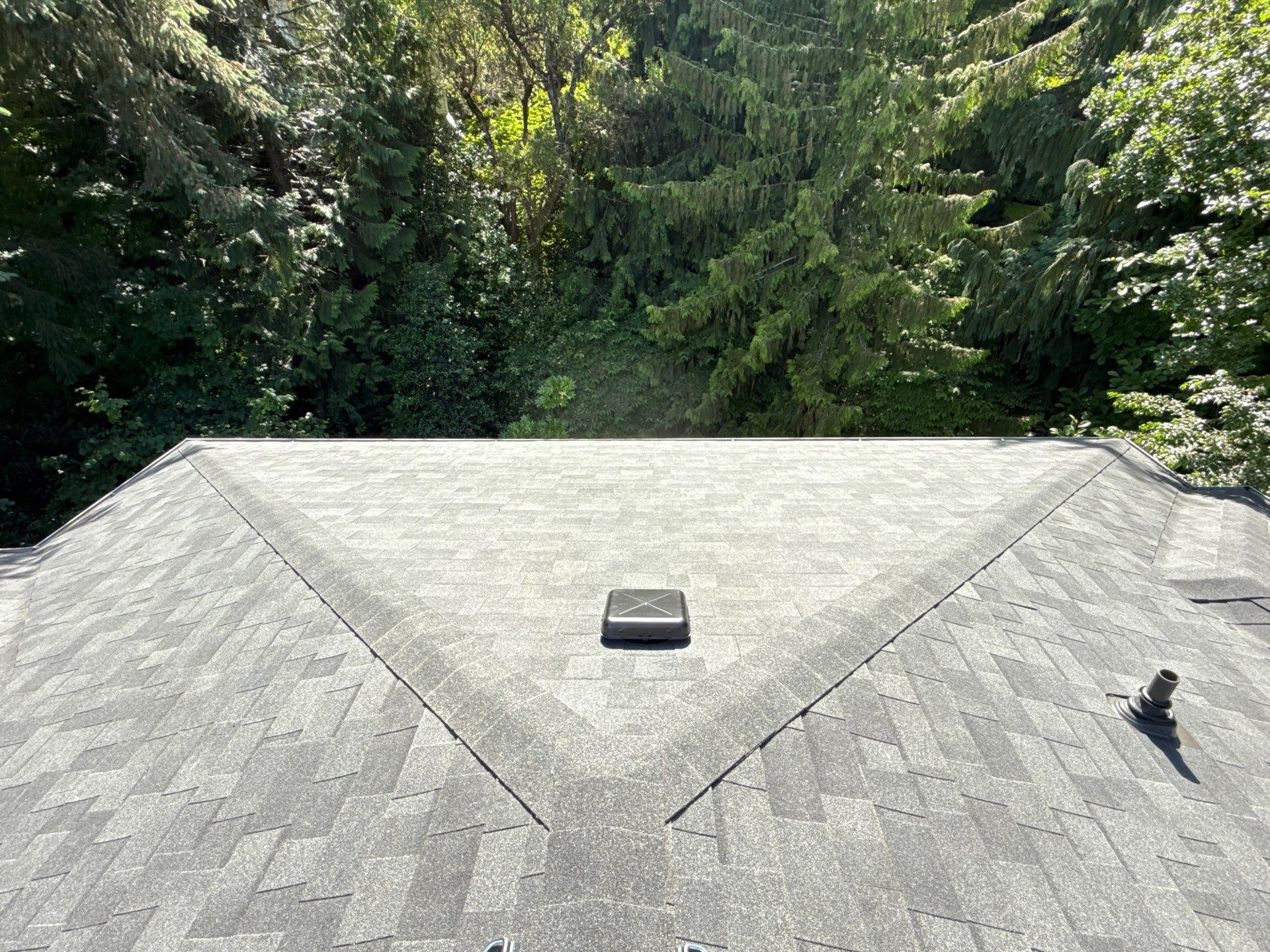 Project in West linn by Tom Leach Roofing