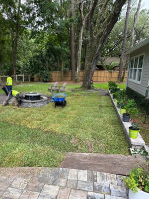 Deerwood Resident | Sod & Bed Design/Plant Installation
