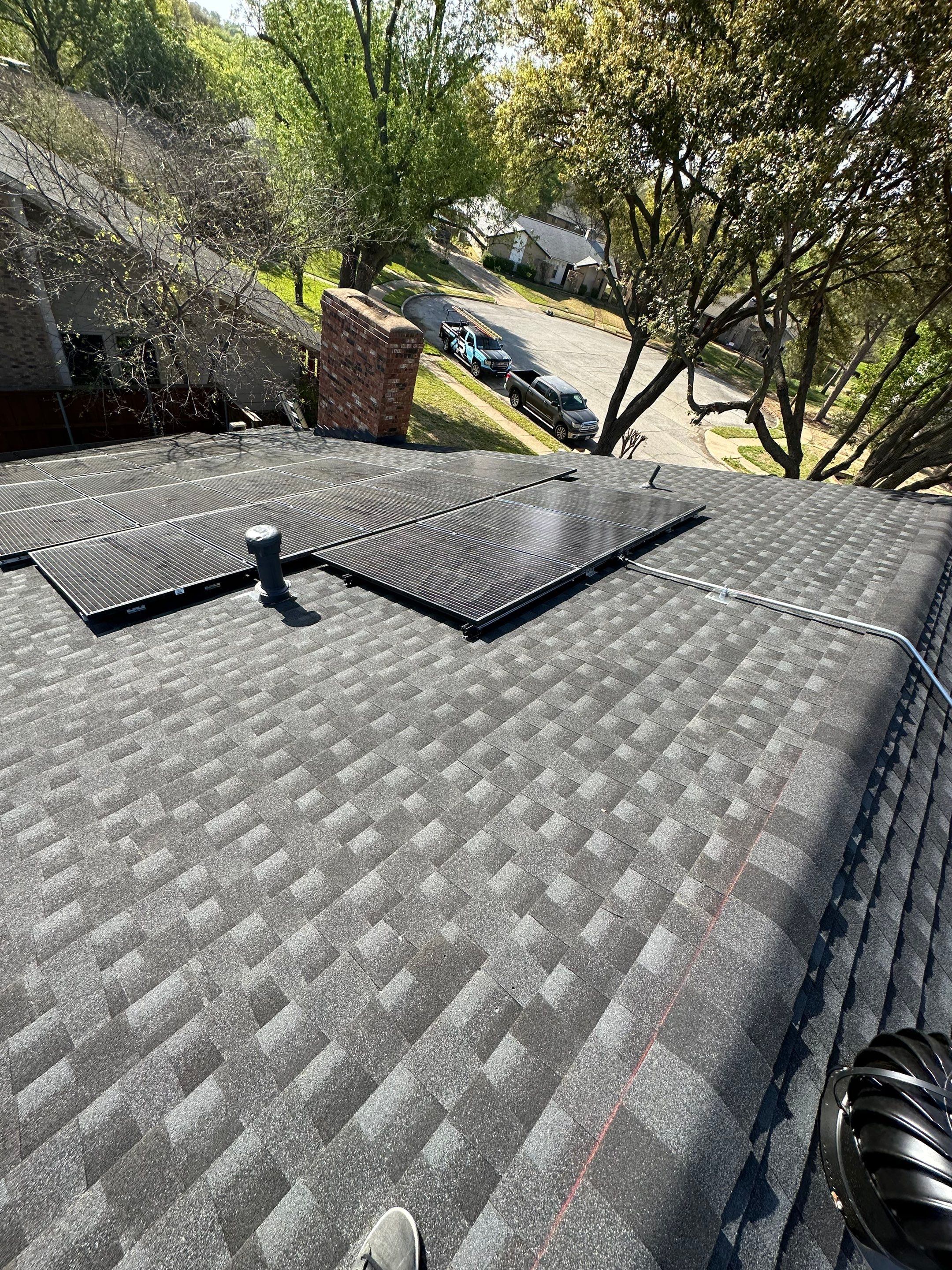 GAF HDZ - Charcoal by Elite Roofing LLC