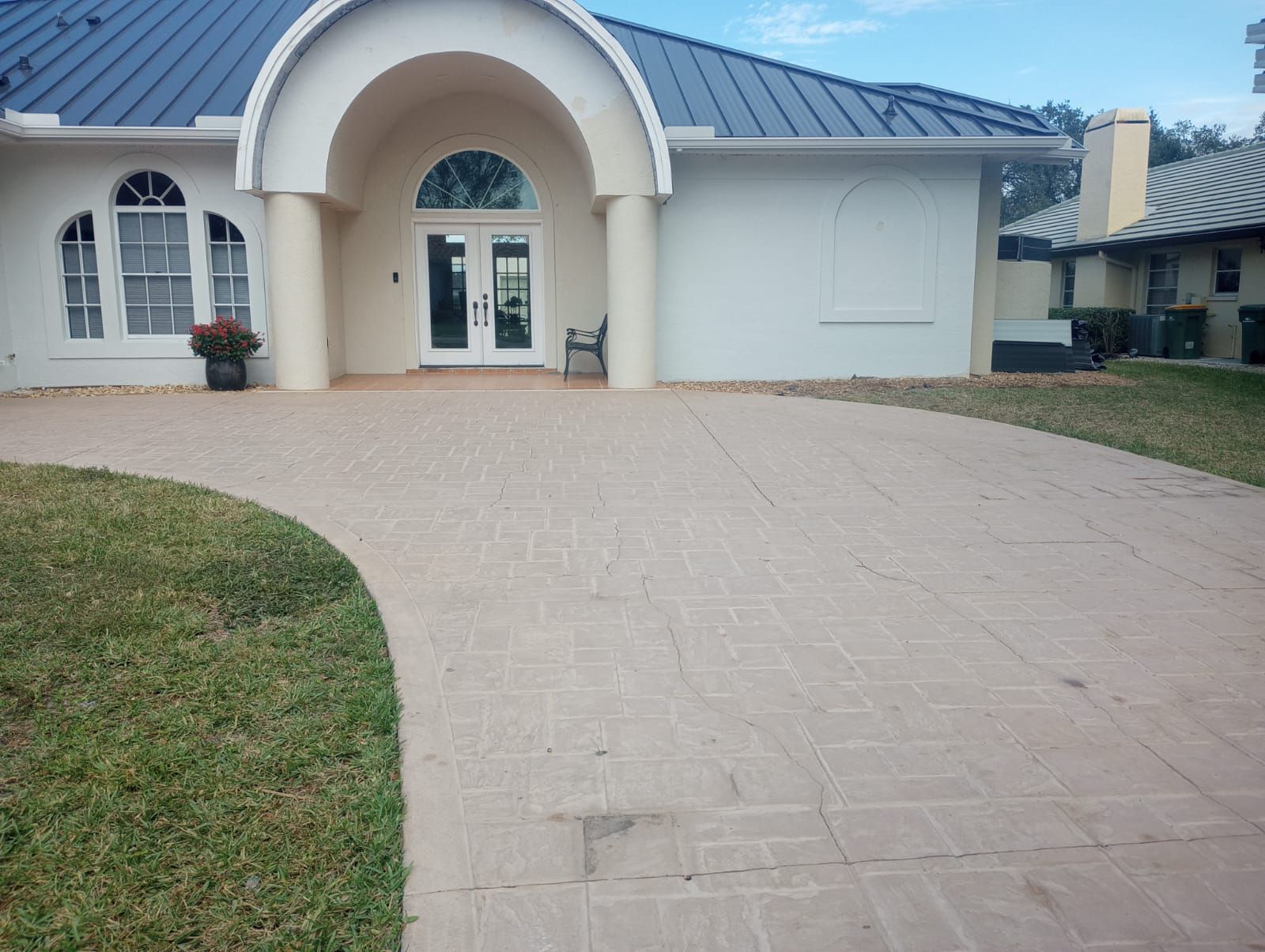 Residential Roofing Installation using Durabull Elite Seam System by Durabilis Roofing INC