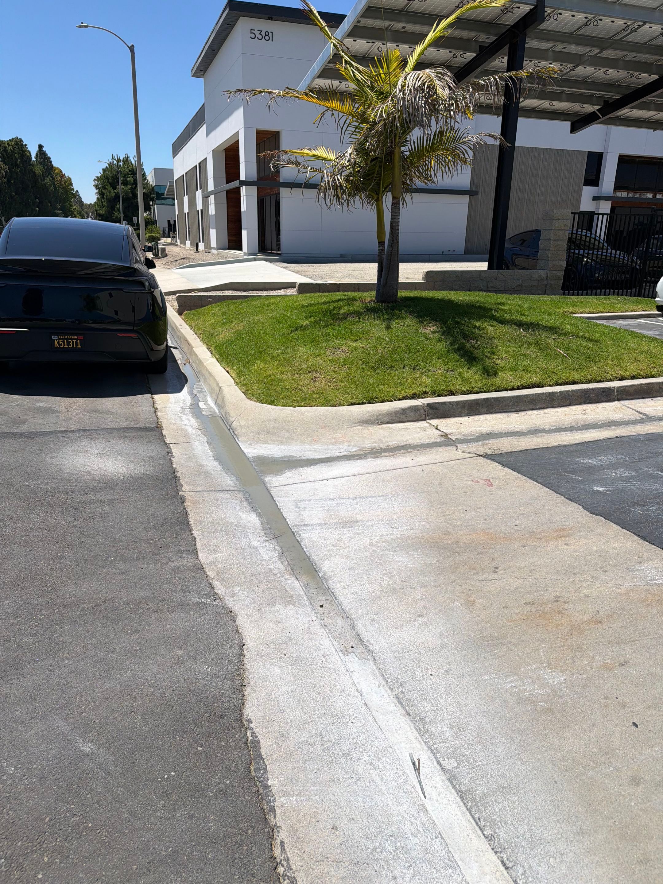 Commercial Hot Water Cleaning & Water Recovery In Huntington Beach by La Power Washing Inc