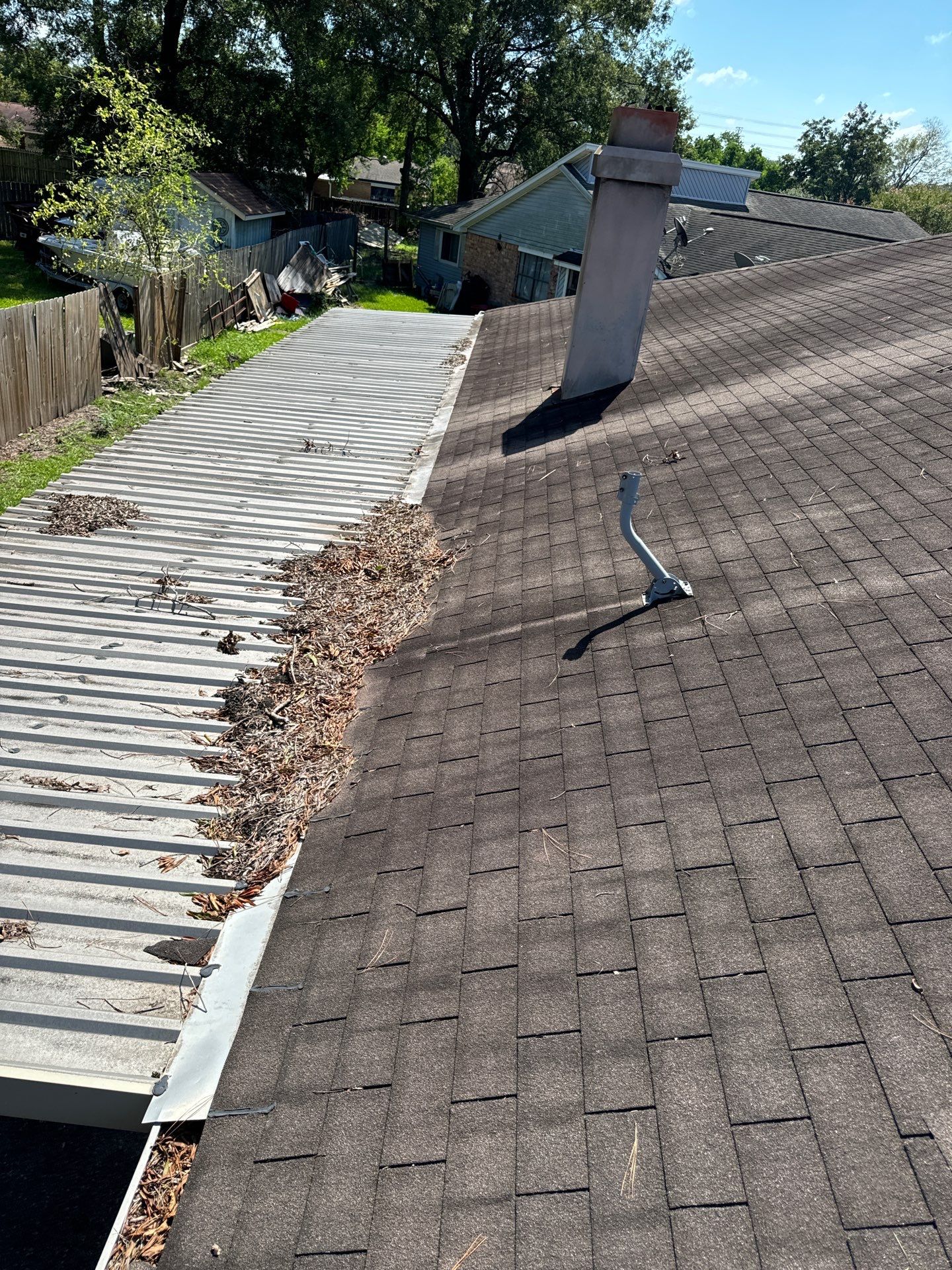 Channelview Roof Installation using Atlas Pinnacle Pristine by Modern BYLT Roofing & Construction