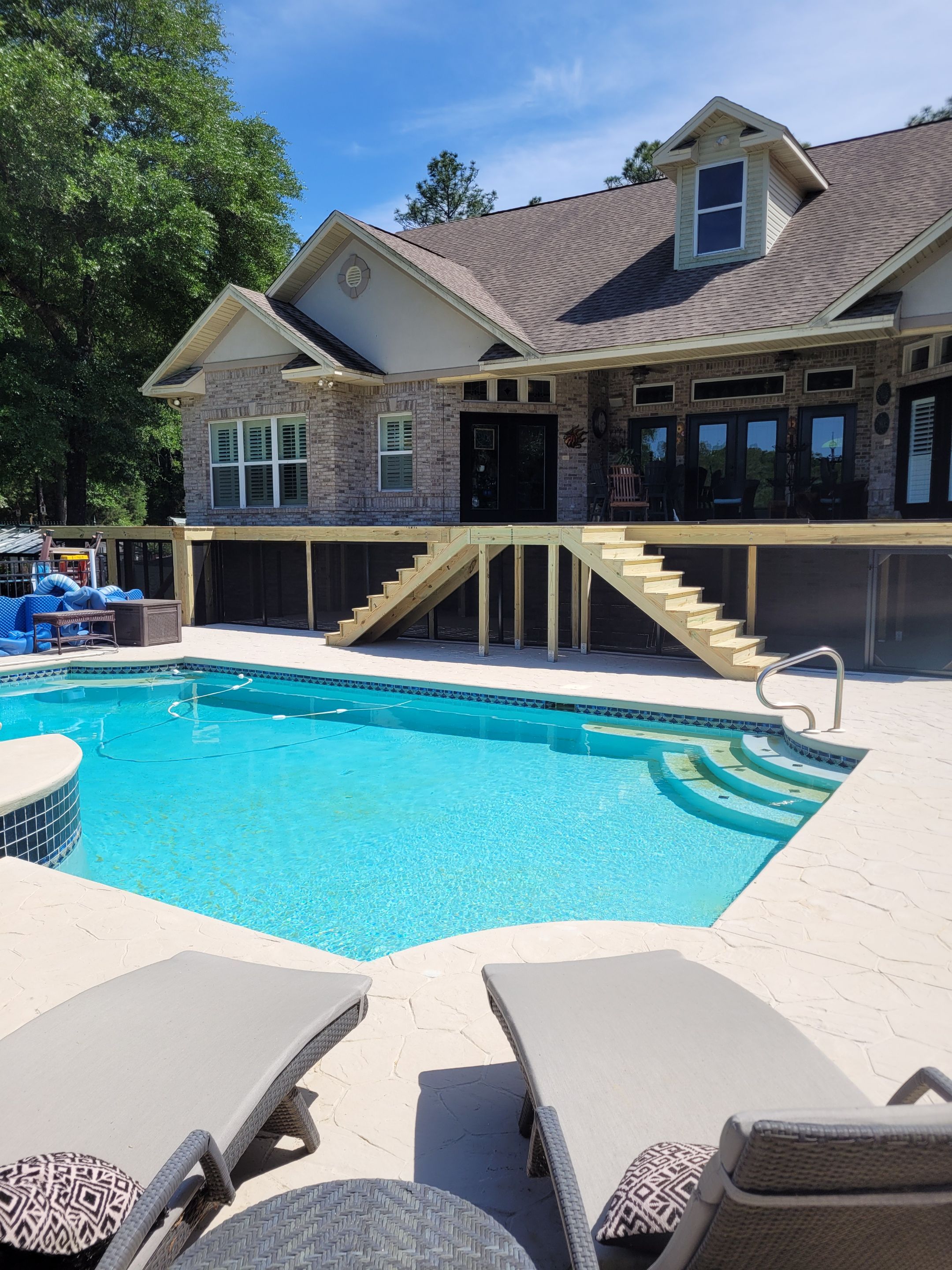 Elevated Screen Room in Crestview by Titan Sunrooms