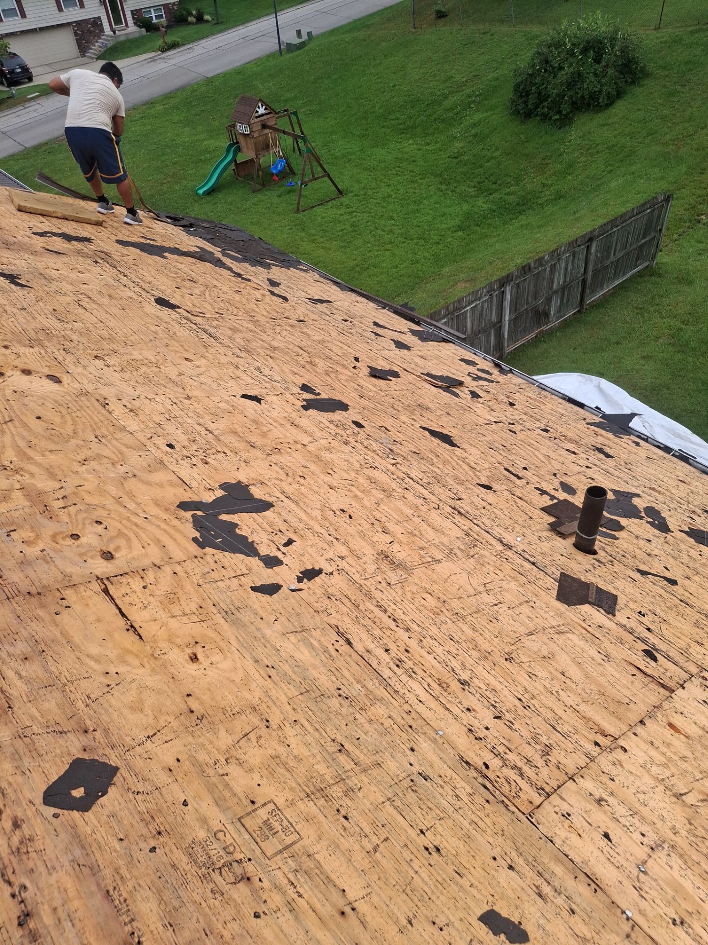 Residential Roofing Installation using GAF Timberline HDZ Oyster Grey by Rainstoppers Roofing