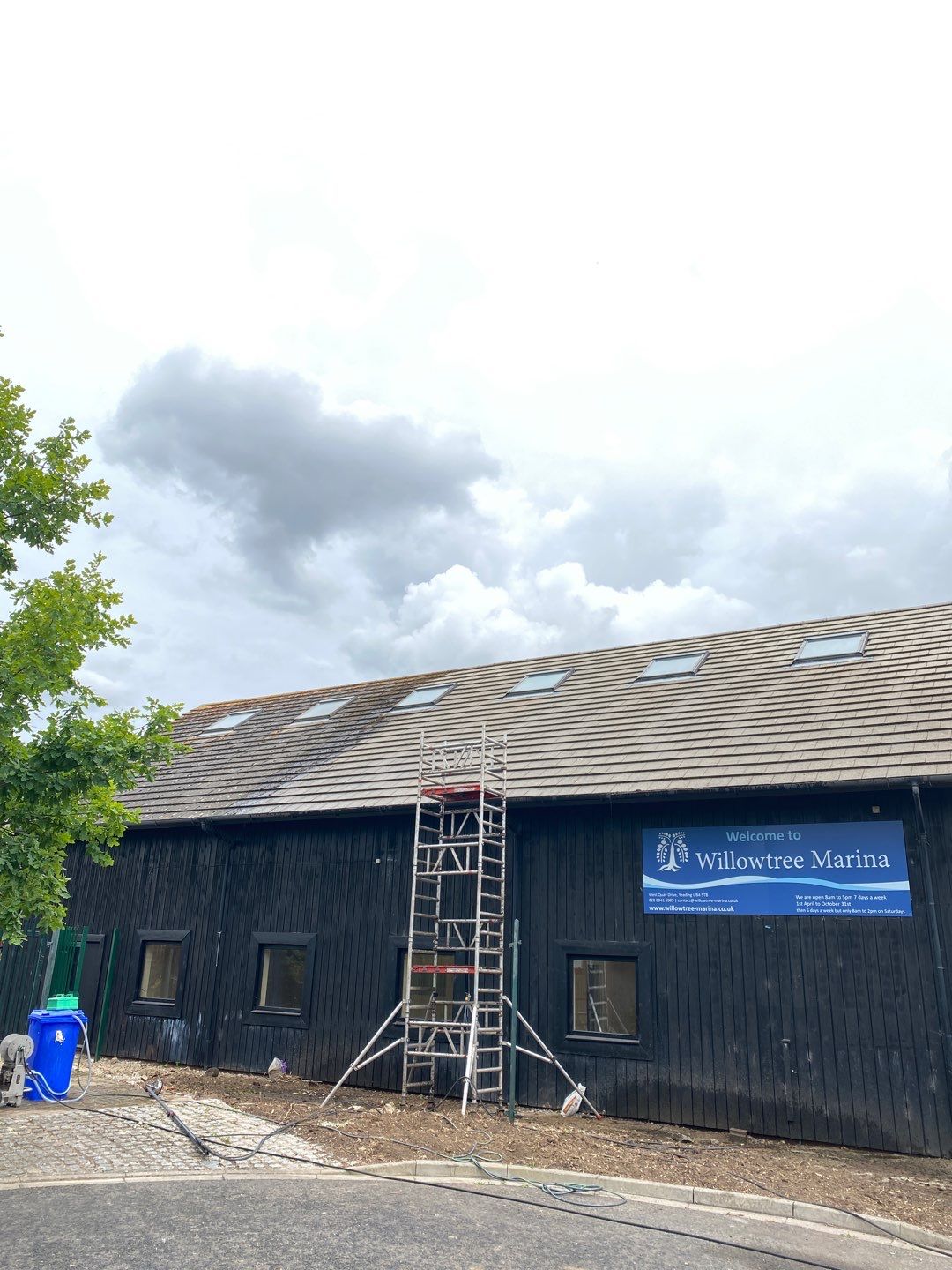 Roof And Render Clean using Honda 15lpm Low Pressure Washing Machine by Ges Exterior Cleaning ltd