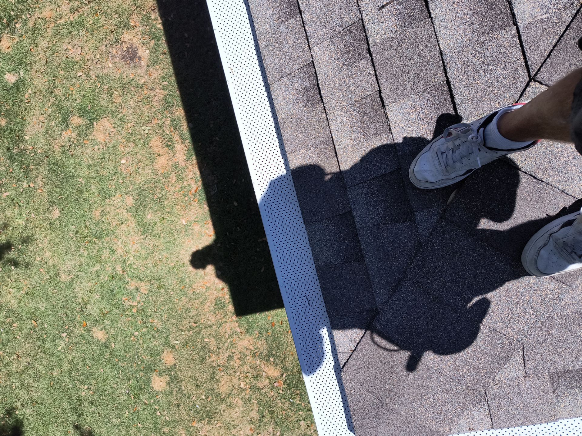 Leaf Guard using Gutter Guards in Sarasota FL by Gutter Professors