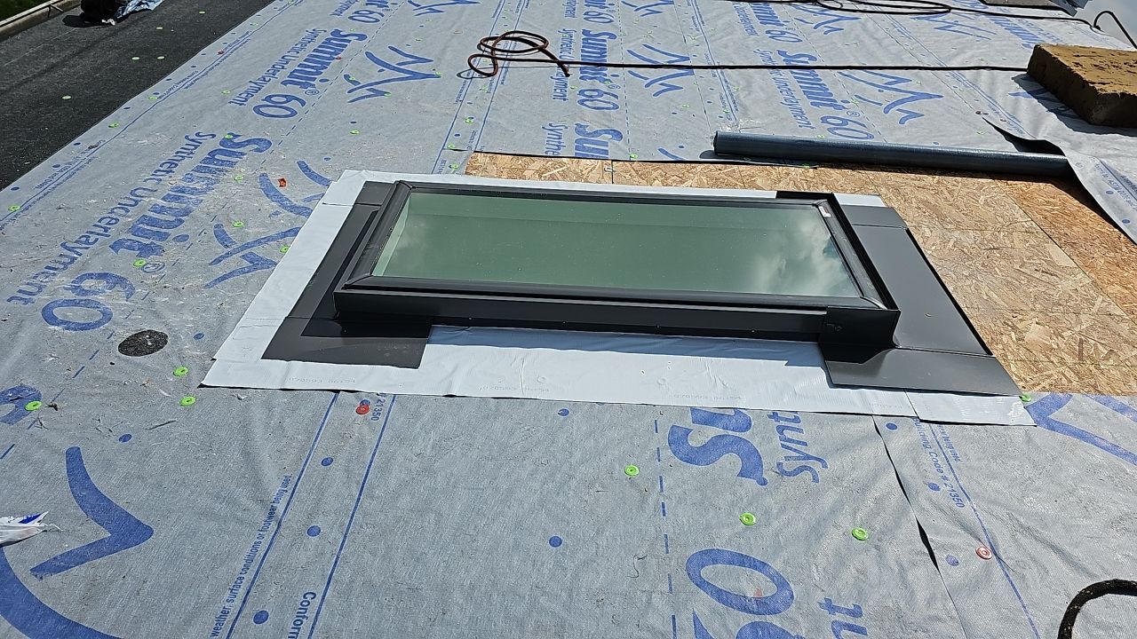 ATLAS PINNACLE HP W/SCOTCHGARD HEARTHSTONE  by Eagle Eye Roofing