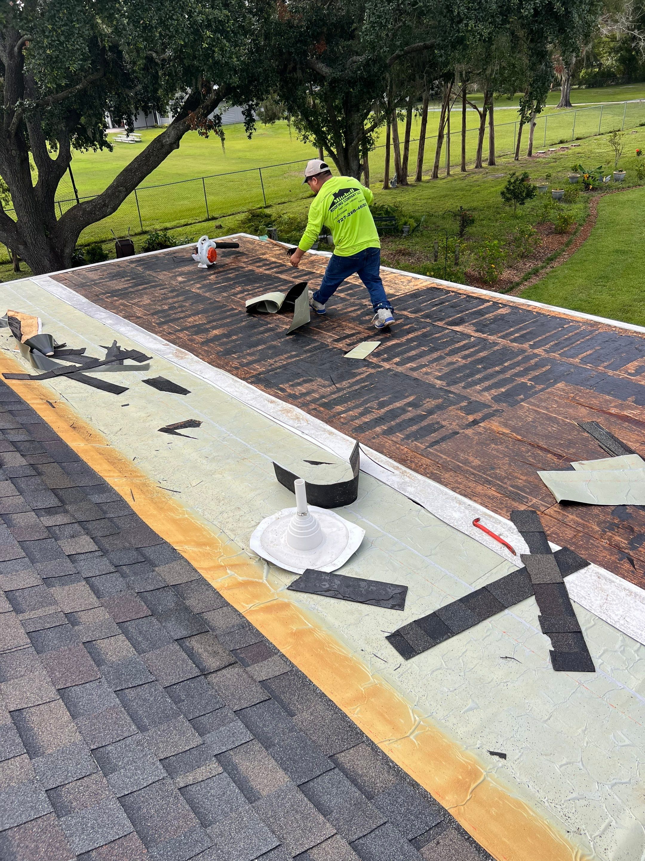 Project in Land O' Lakes 34638 by Mitchell Roofing Company LLC 