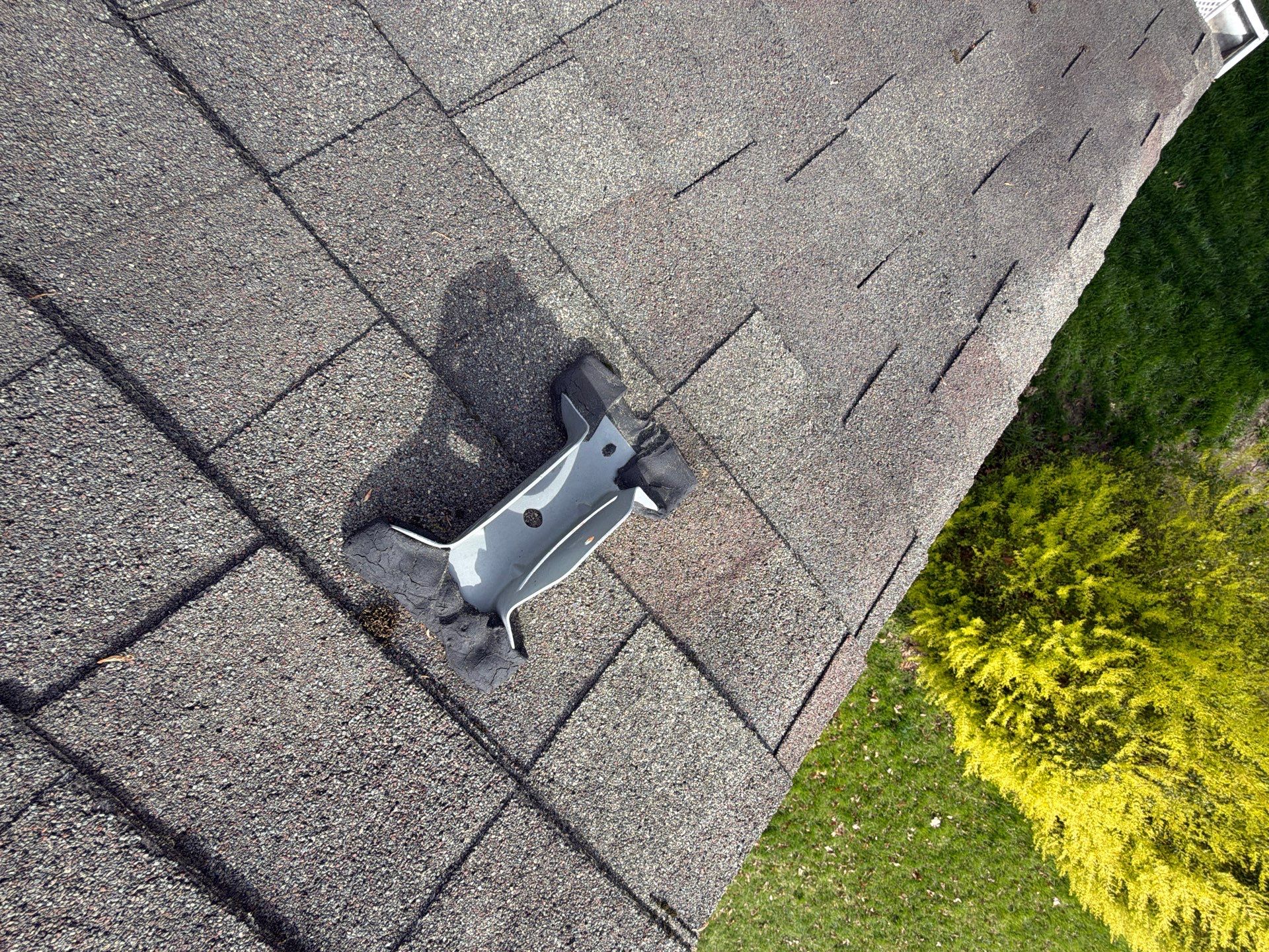 Complete Residential Roof Replacement in Chesterfield by Cade Construction