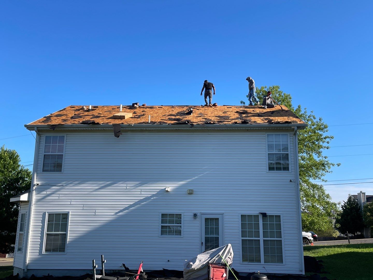 Insurance Paid for this New Owens Corning Oakridge Roofing System by Undersun Roofing 