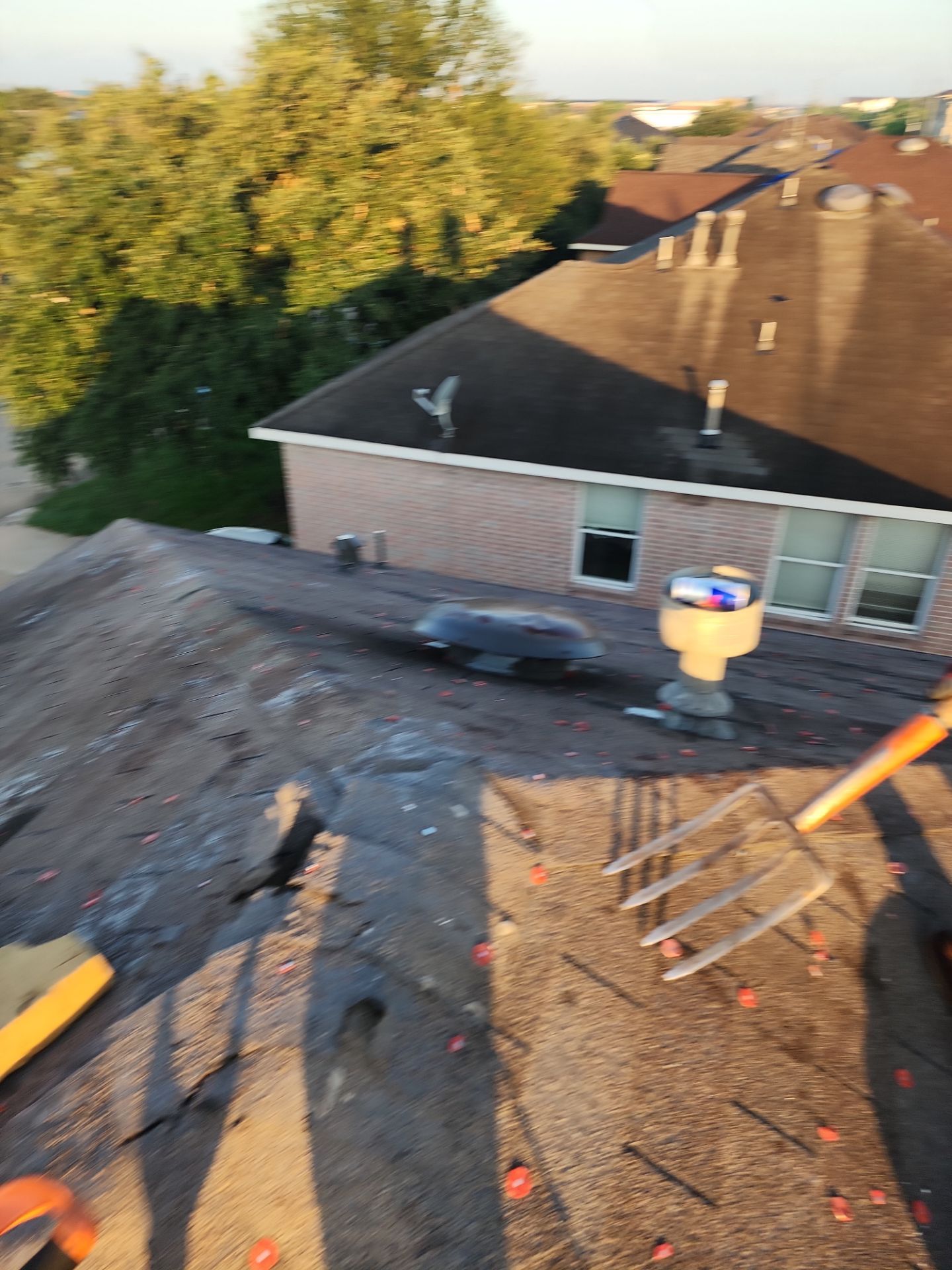 Residential Roofing Installation using Owen's Corning Duration (Lifetime) Shingles by Roof Repair Company