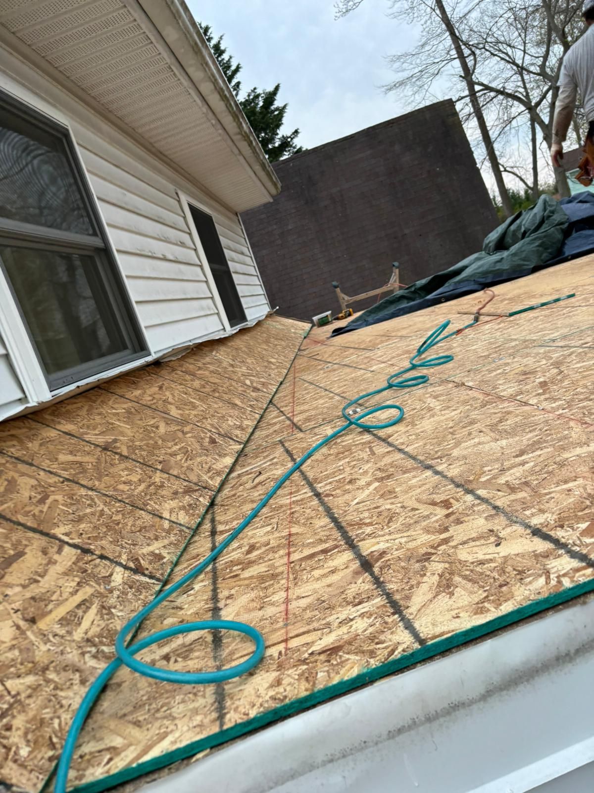 Roof Installation using GAF Timberline HDZ by ExteriorPros