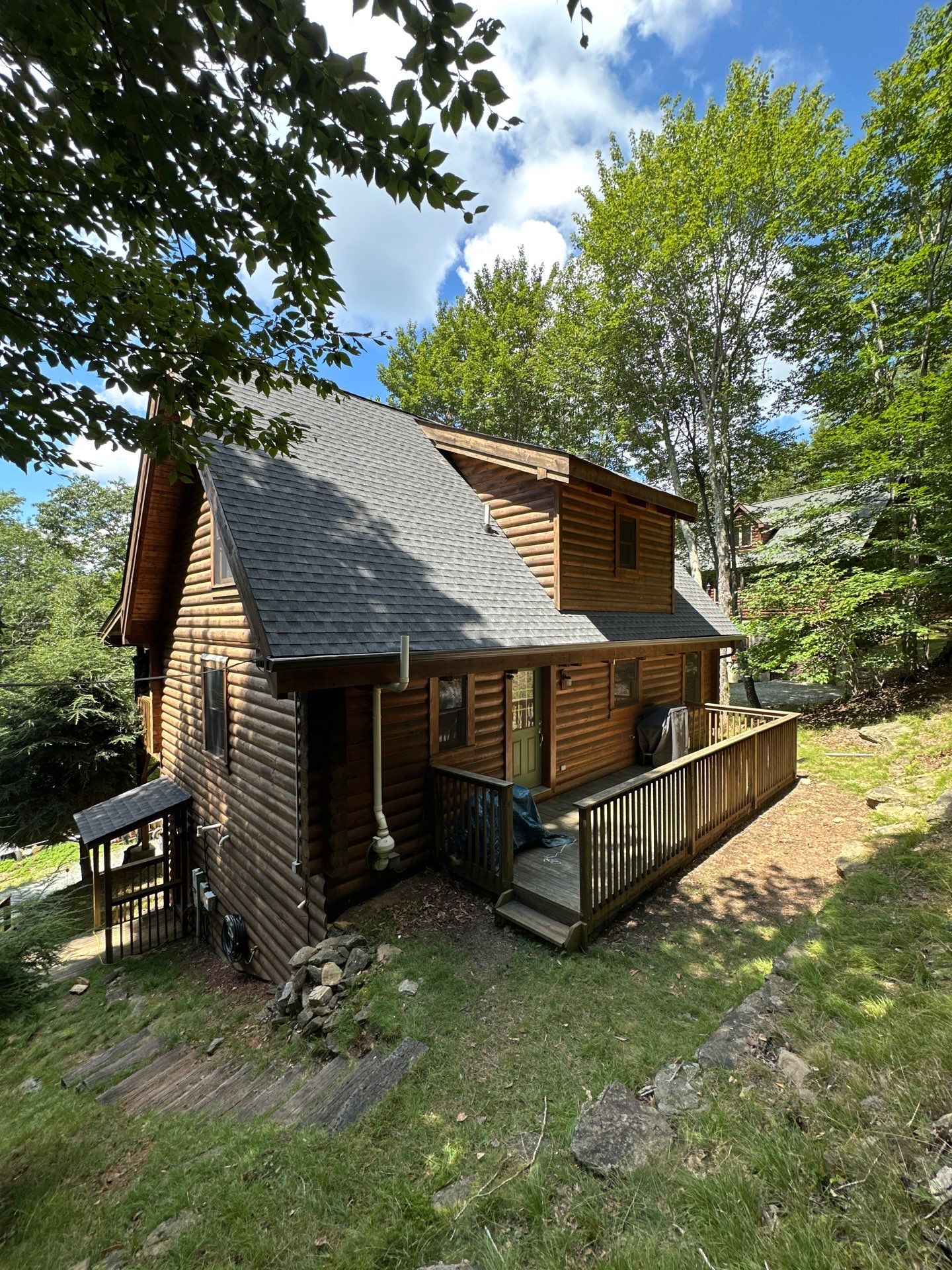 New Roof and 6" Gutters Installed by Peak 2 Peak Services LLC