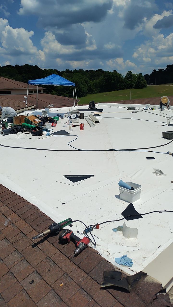 First Assembly of God, De Queen, Arkansas by Hostetler Roofing
