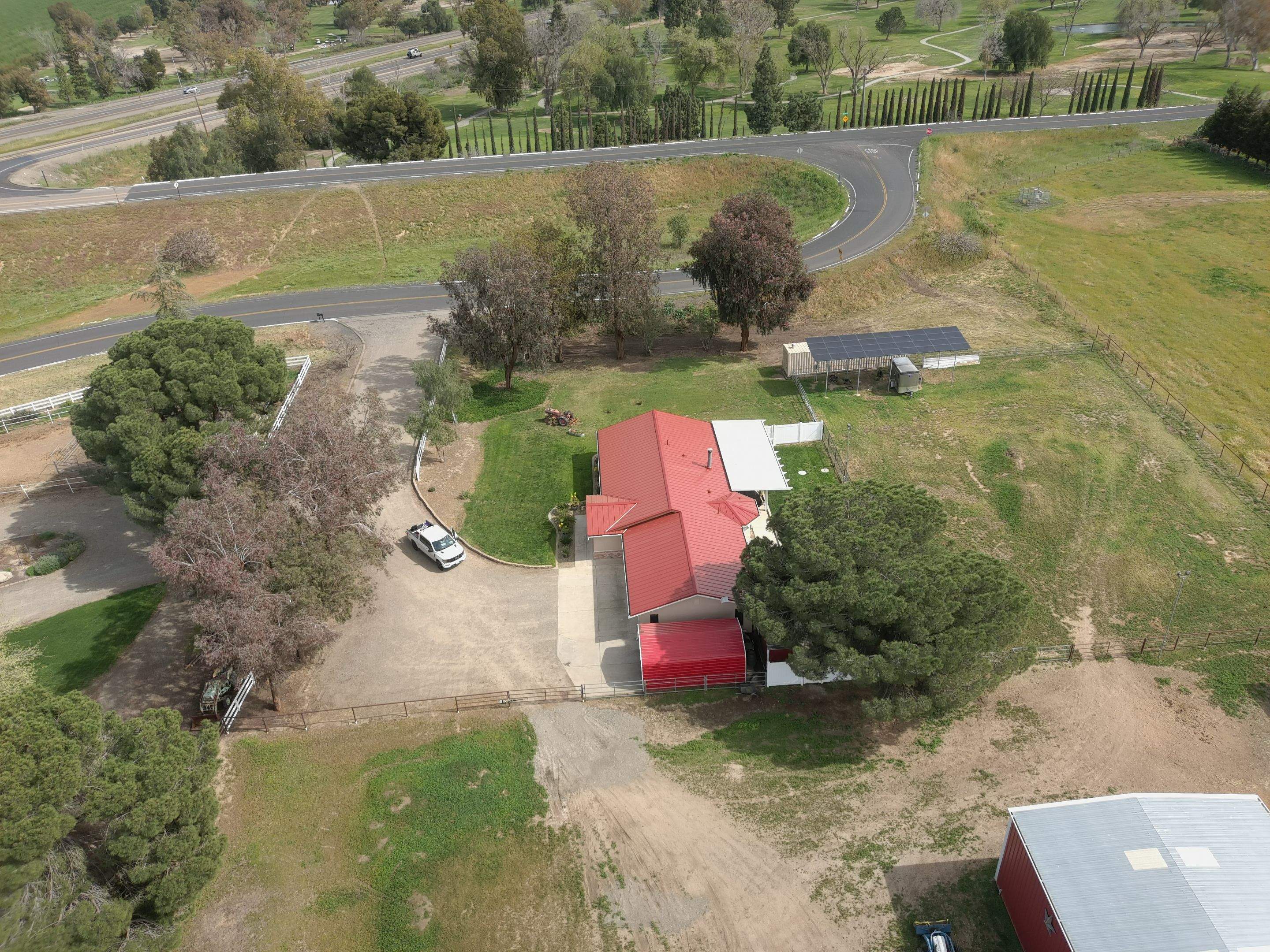Metal Roofing by Straight Edge Roofing Inc