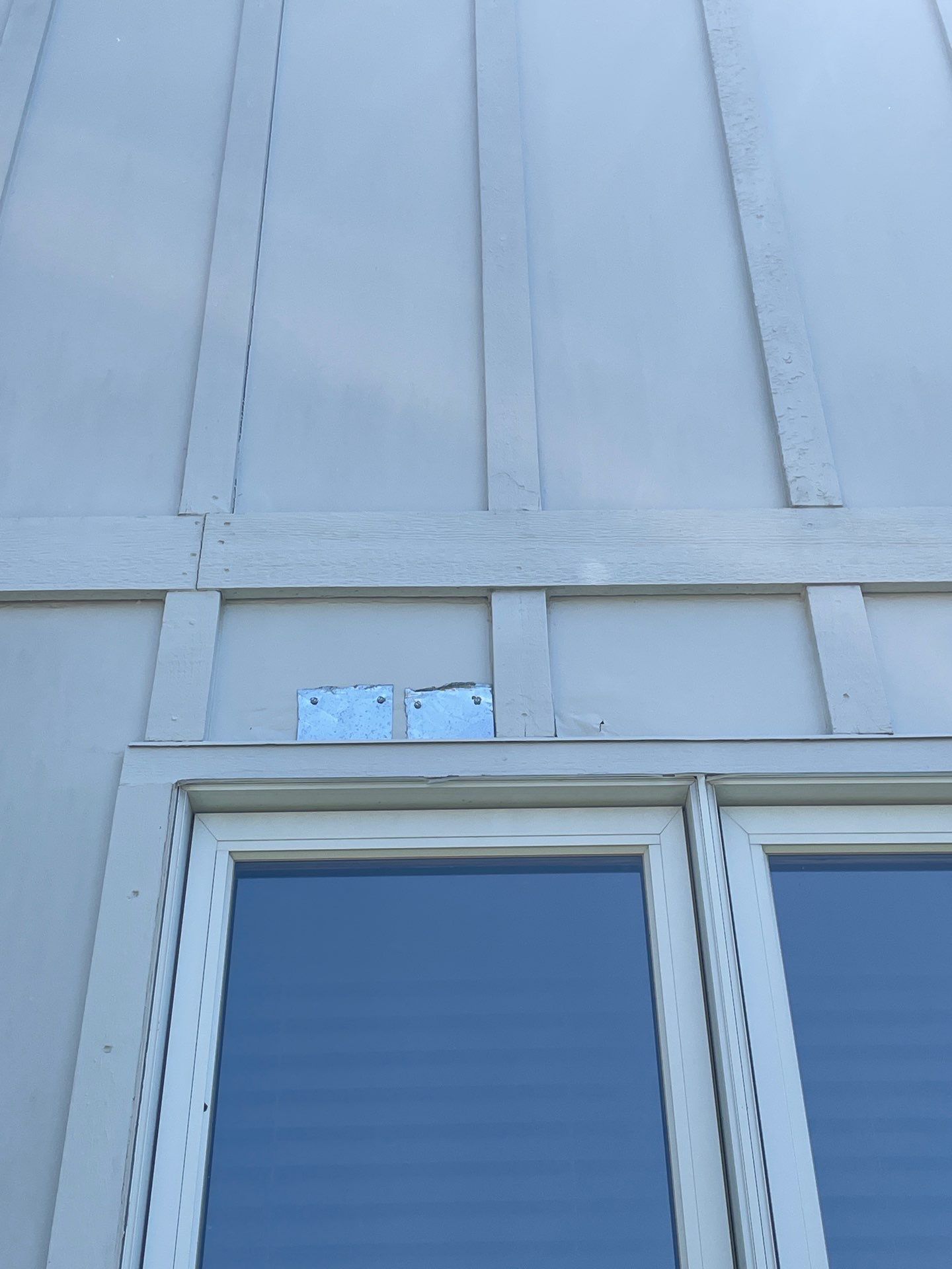 James Hardie siding in Overland park  by EEC  Windows, Siding & Roofing 
